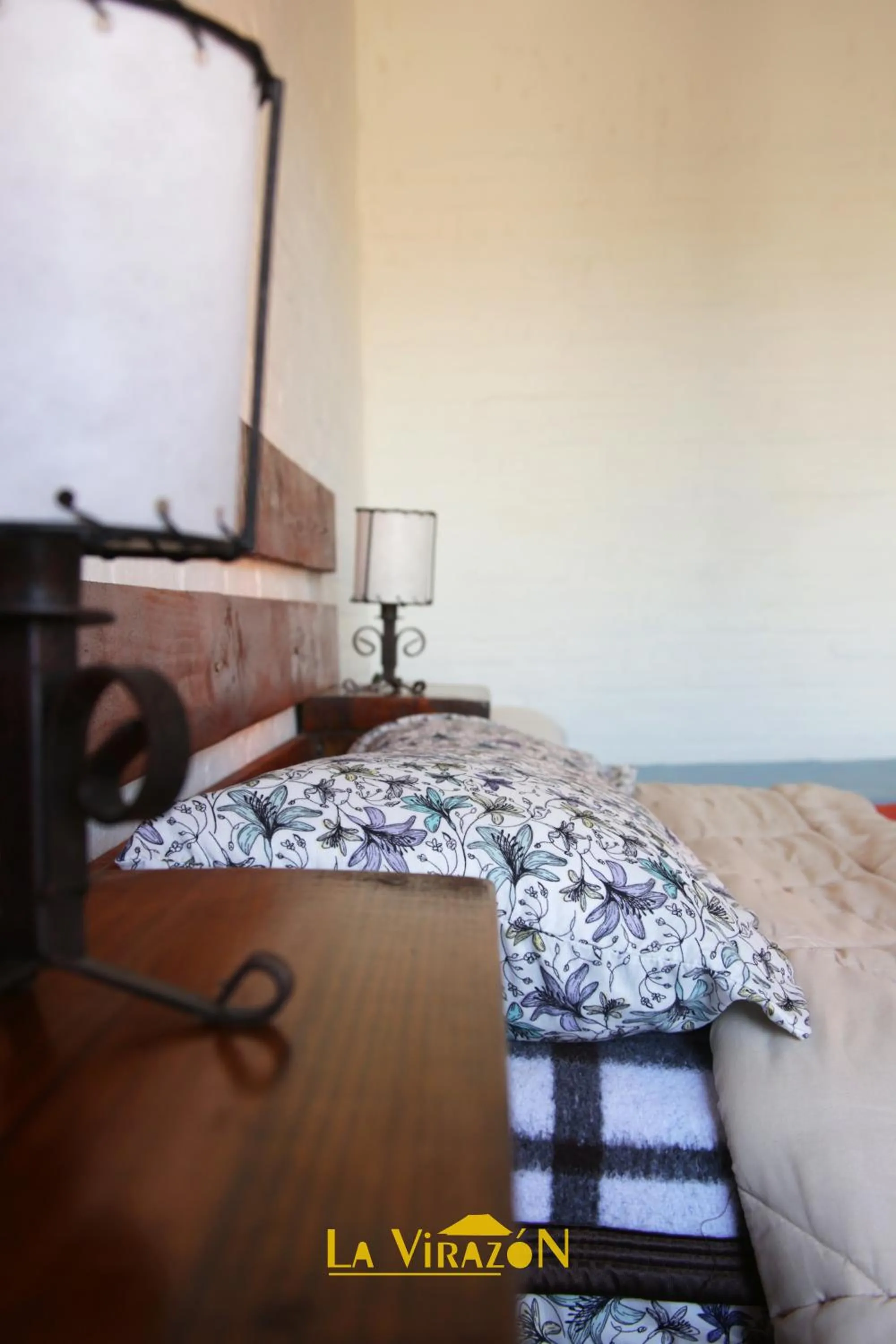 Bedroom, Bed in Hostal La Virazón