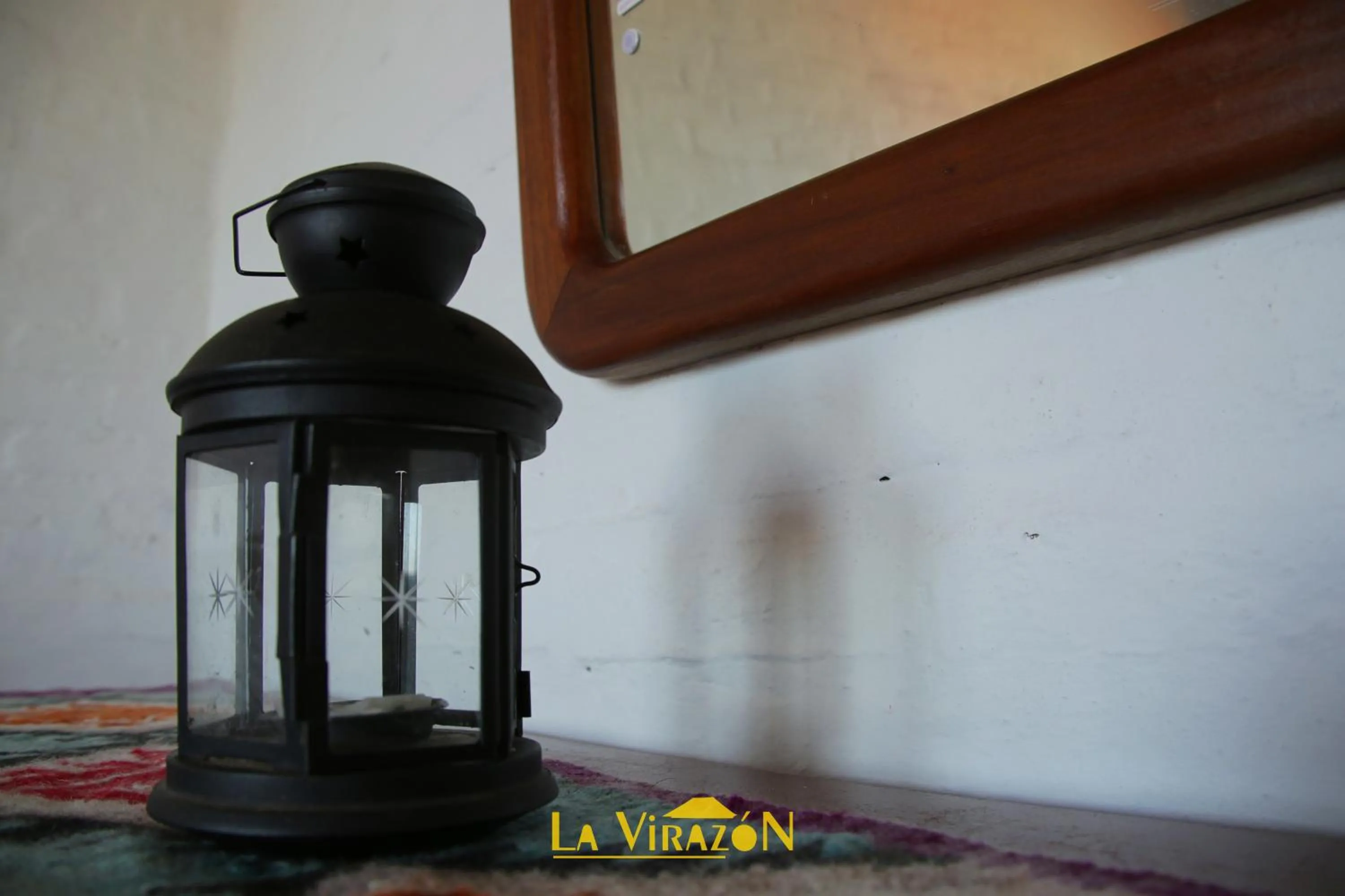 Decorative detail in Hostal La Virazón