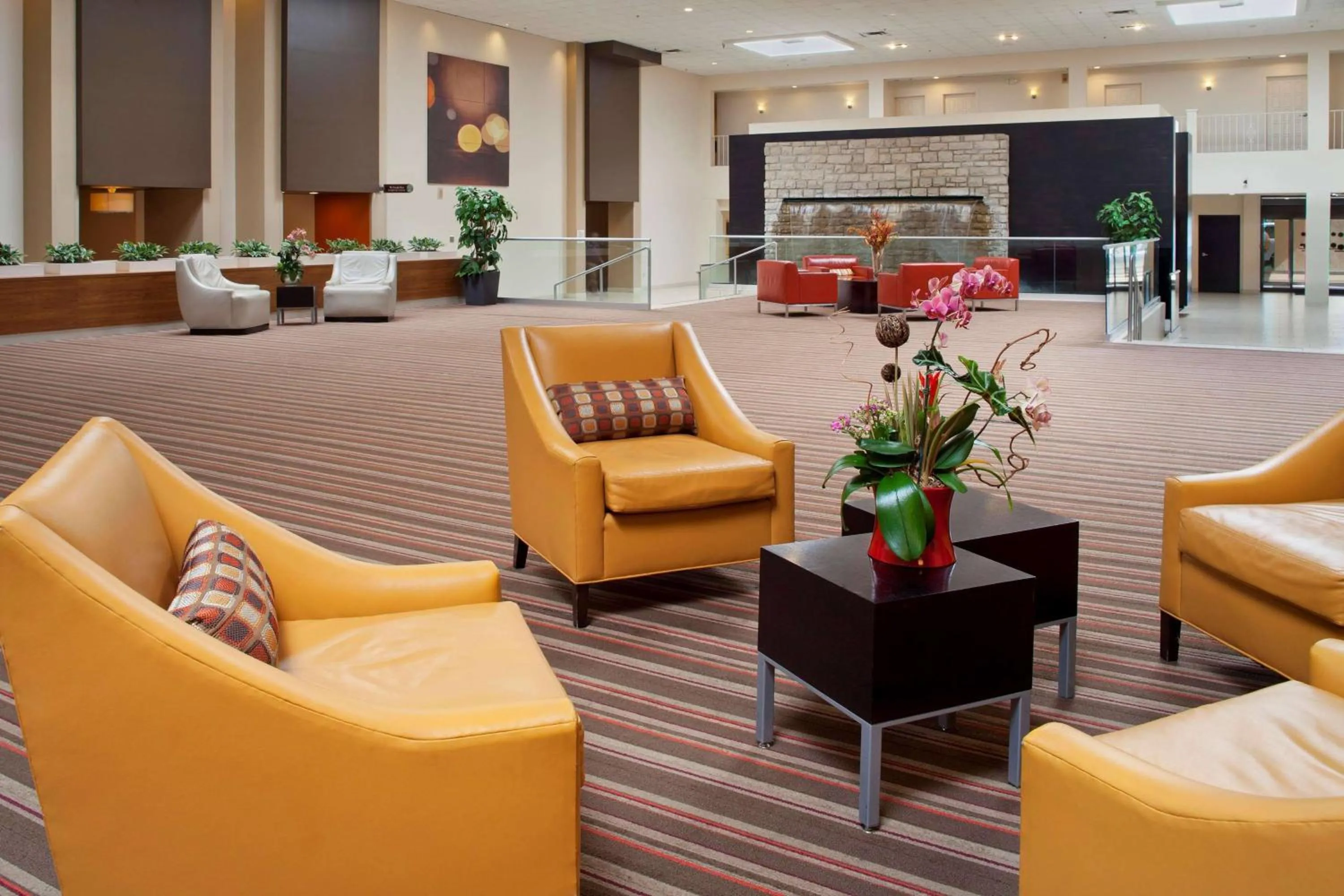 Lobby or reception in Wyndham Columbus