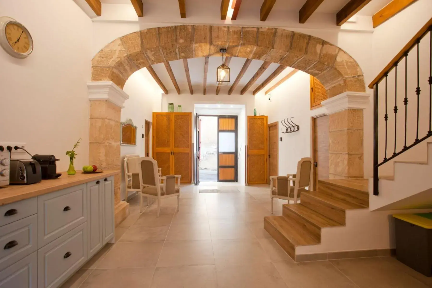 Lobby or reception in My Rooms Artà Adults Only by My Rooms Hotels TI Lobby or reception in My Rooms Artà Adults Only by My Rooms Hotels TI