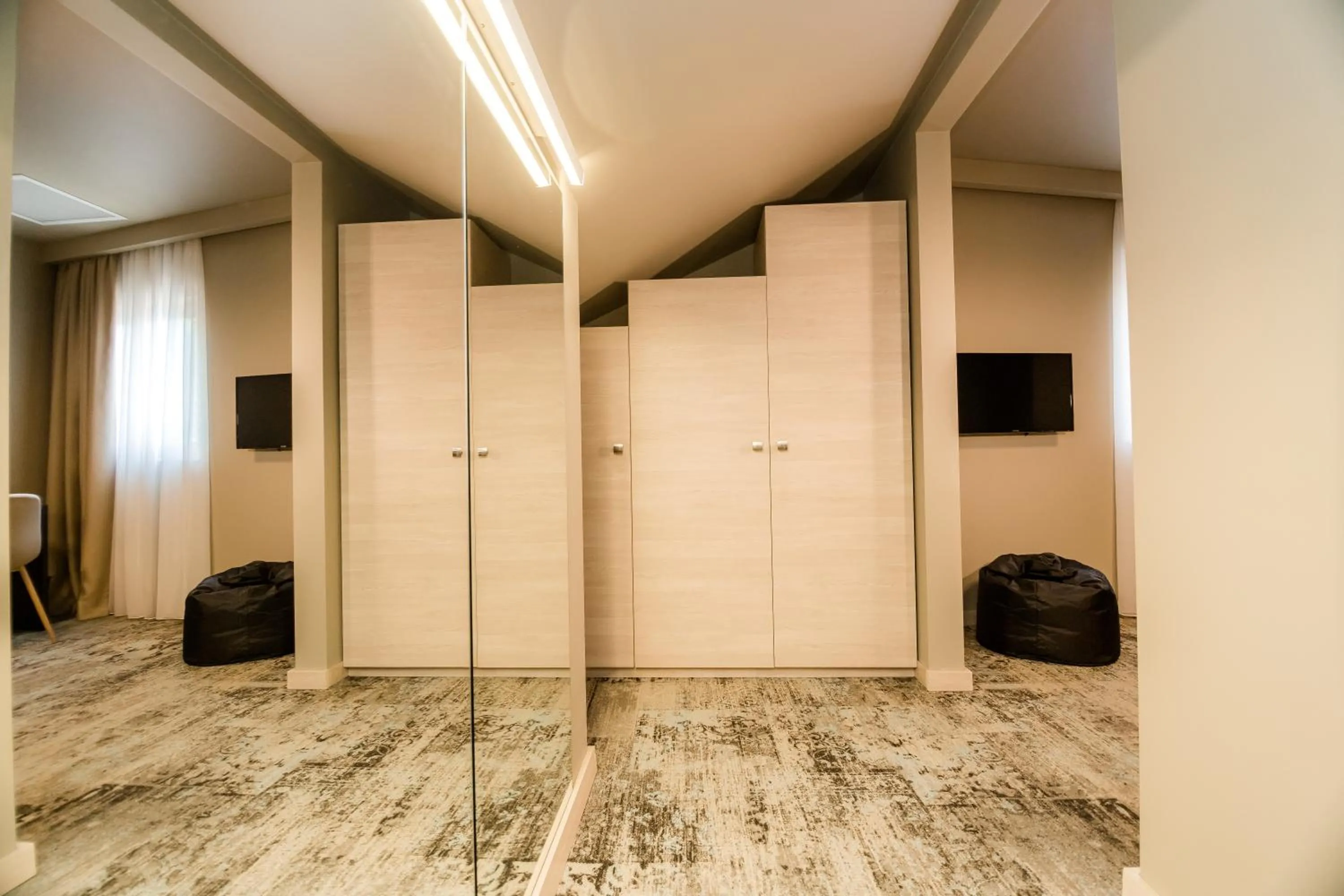 Deluxe Double or Twin Room with Mountain View in Boutique Apart Hotel Adagio
