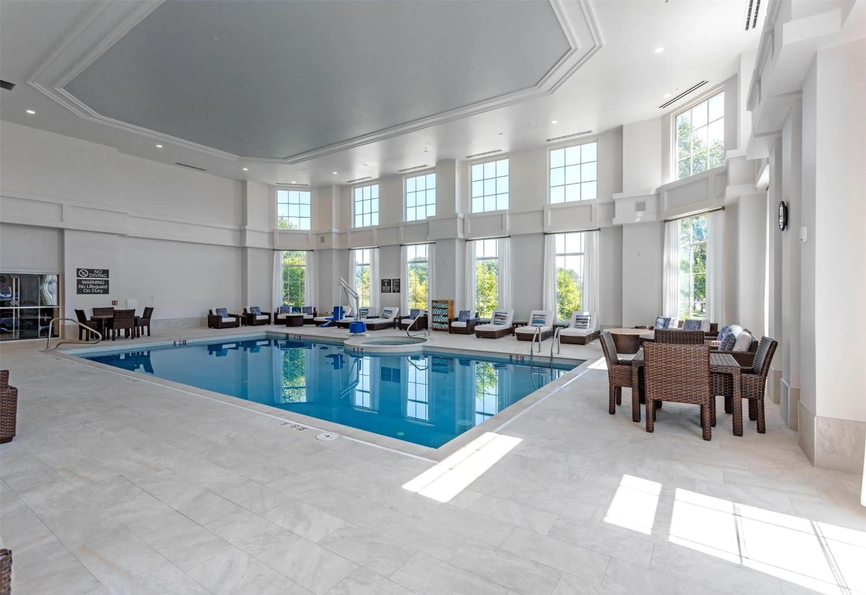 Pool view in Hilton Columbus at Easton