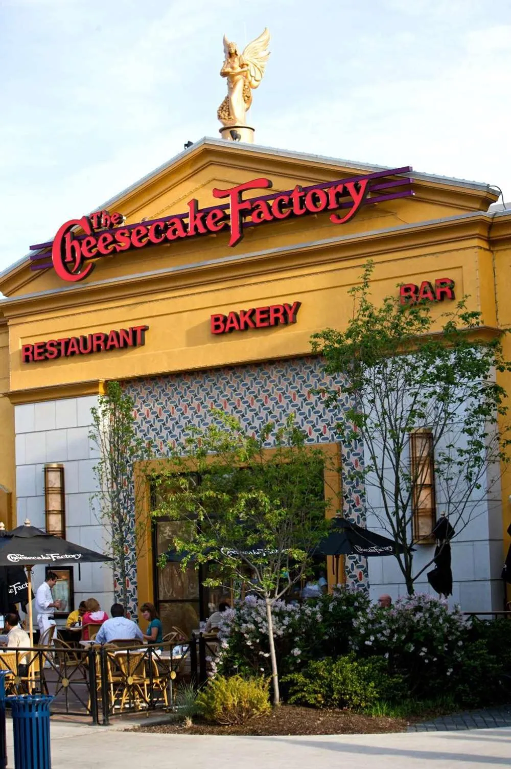 Restaurant/places to eat in Hilton Columbus at Easton