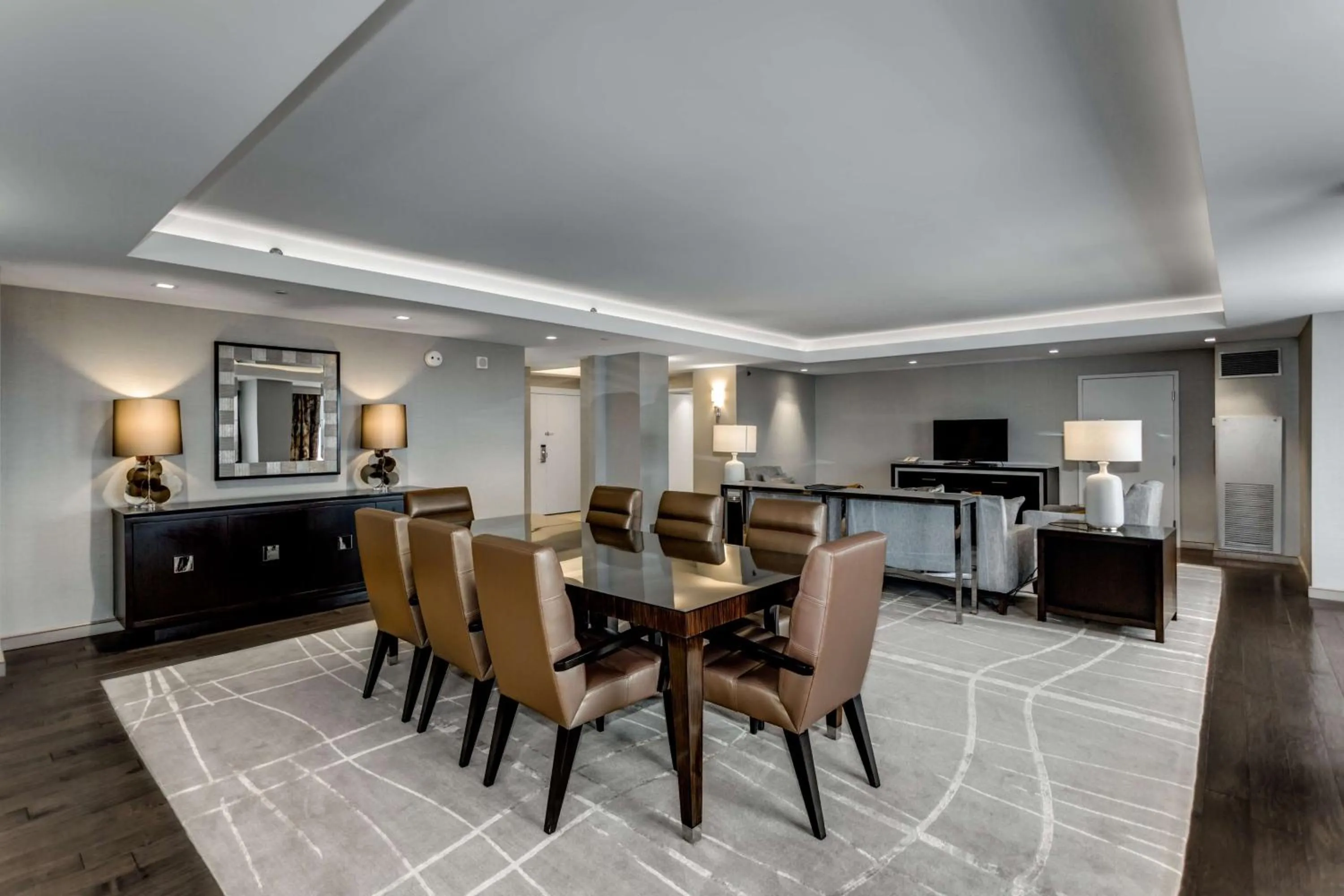 Living room in Hilton Columbus at Easton