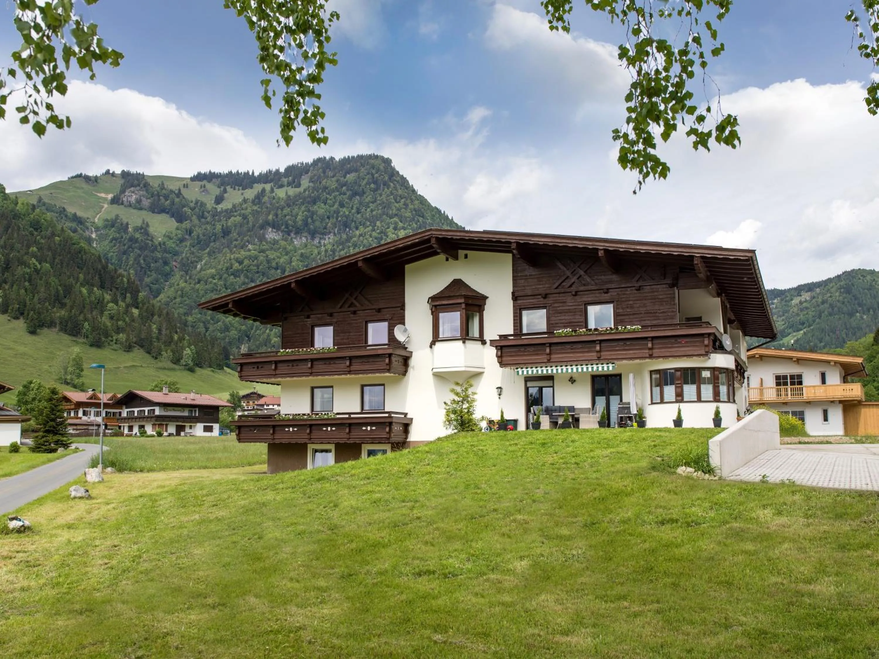 Appartementhaus Montana