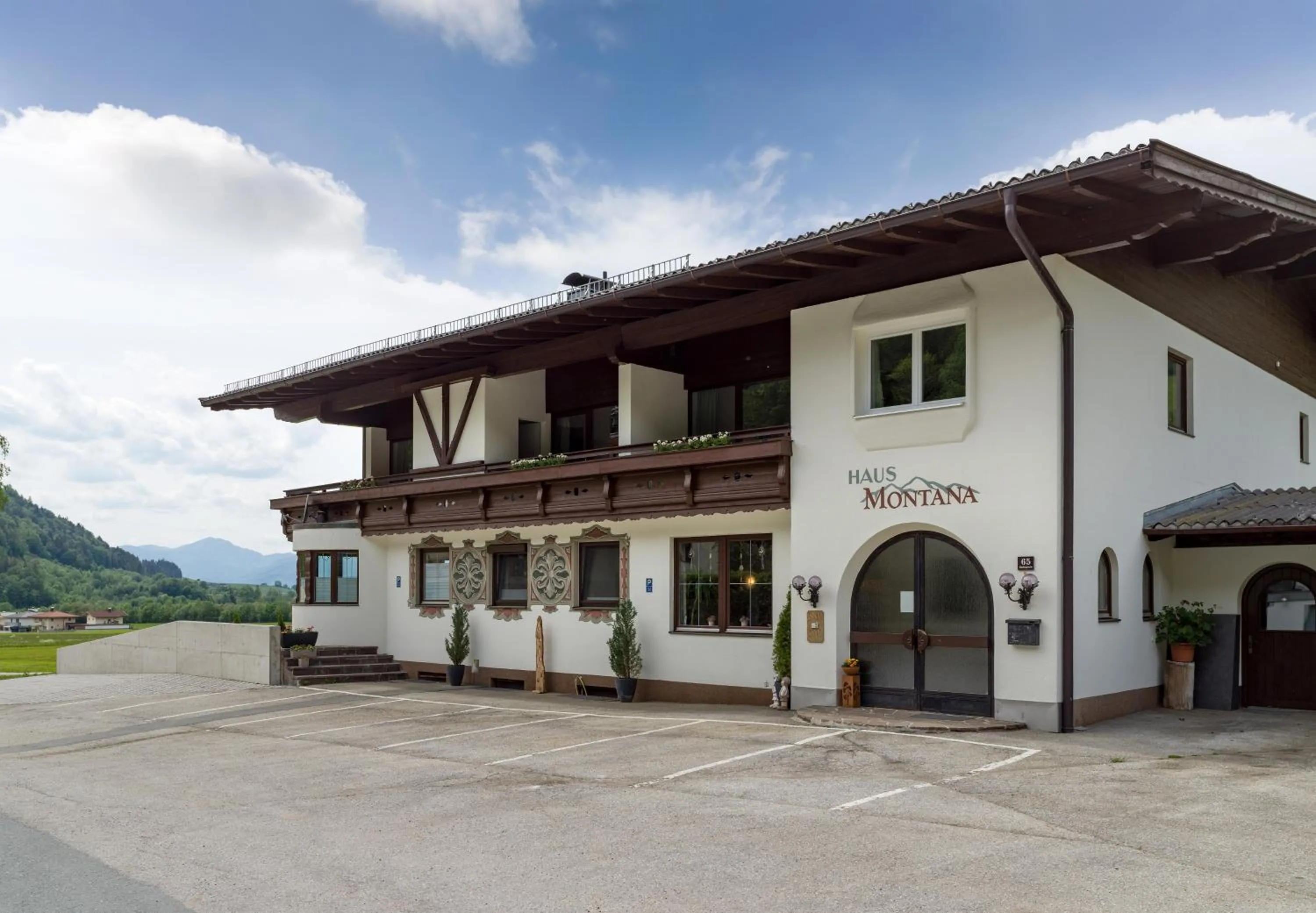 Appartementhaus Montana