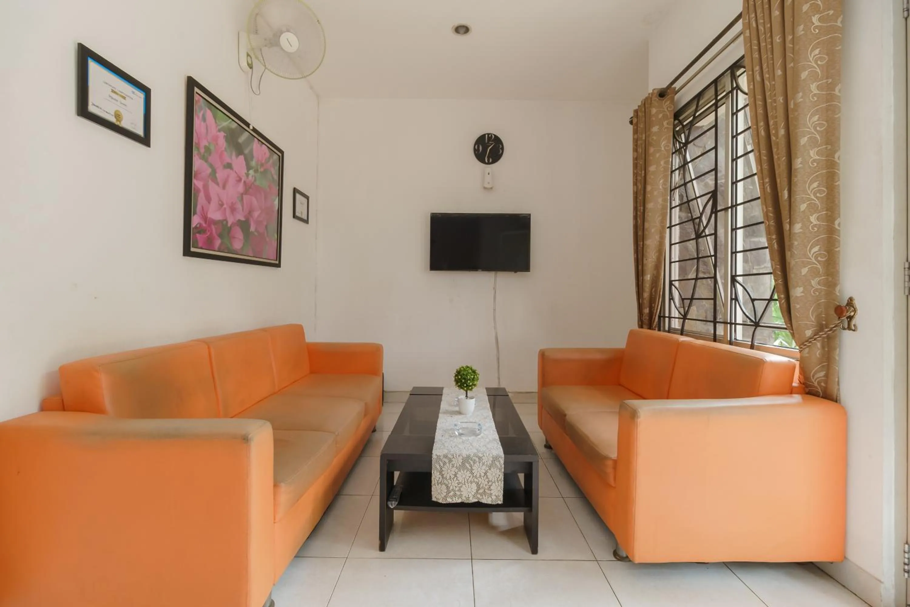 RedDoorz Syariah Plus @ Wisma Bougenville Karawaci