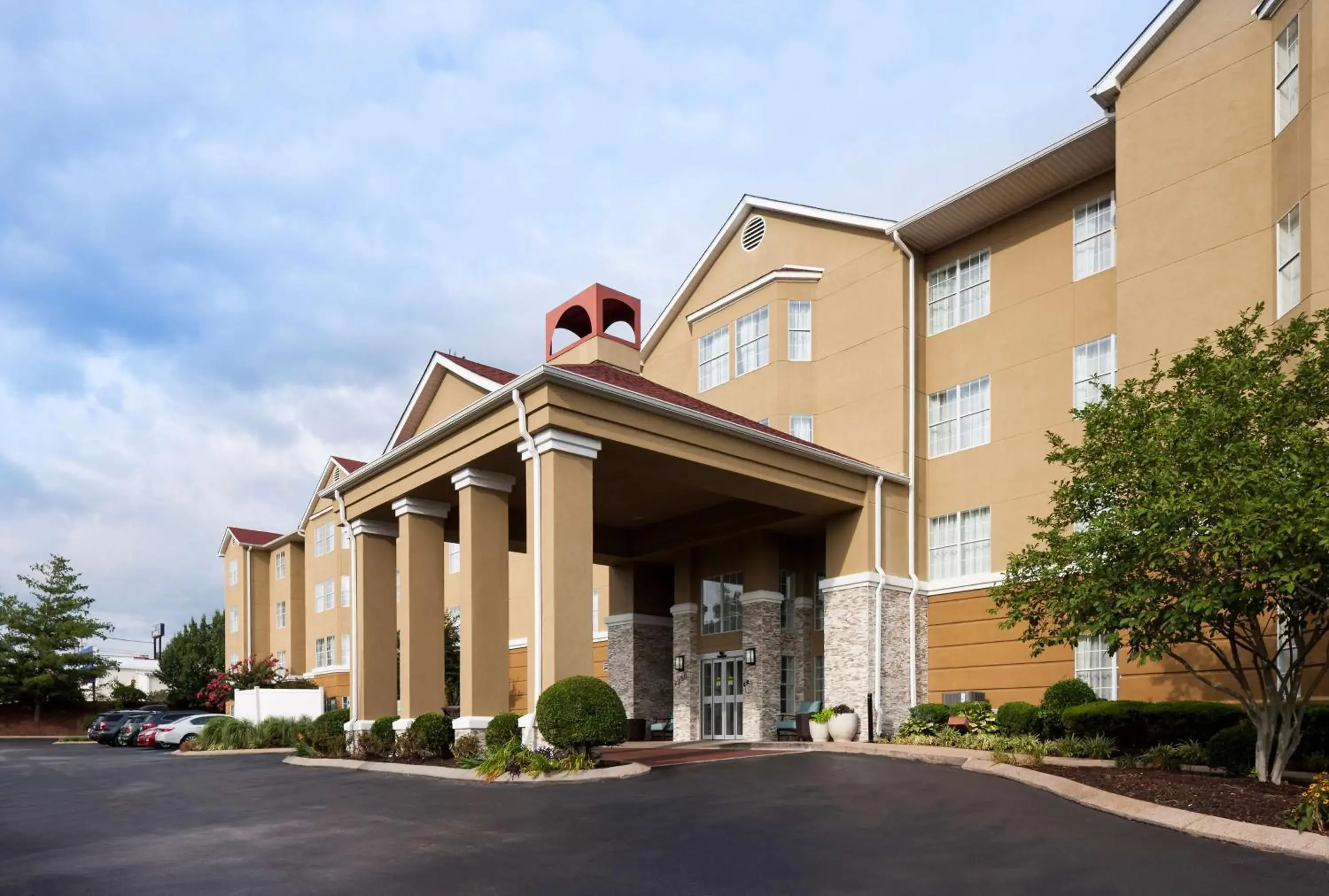 Property building in Homewood Suites by Hilton Chattanooga - Hamilton Place Property building in Homewood Suites by Hilton Chattanooga - Hamilton Place