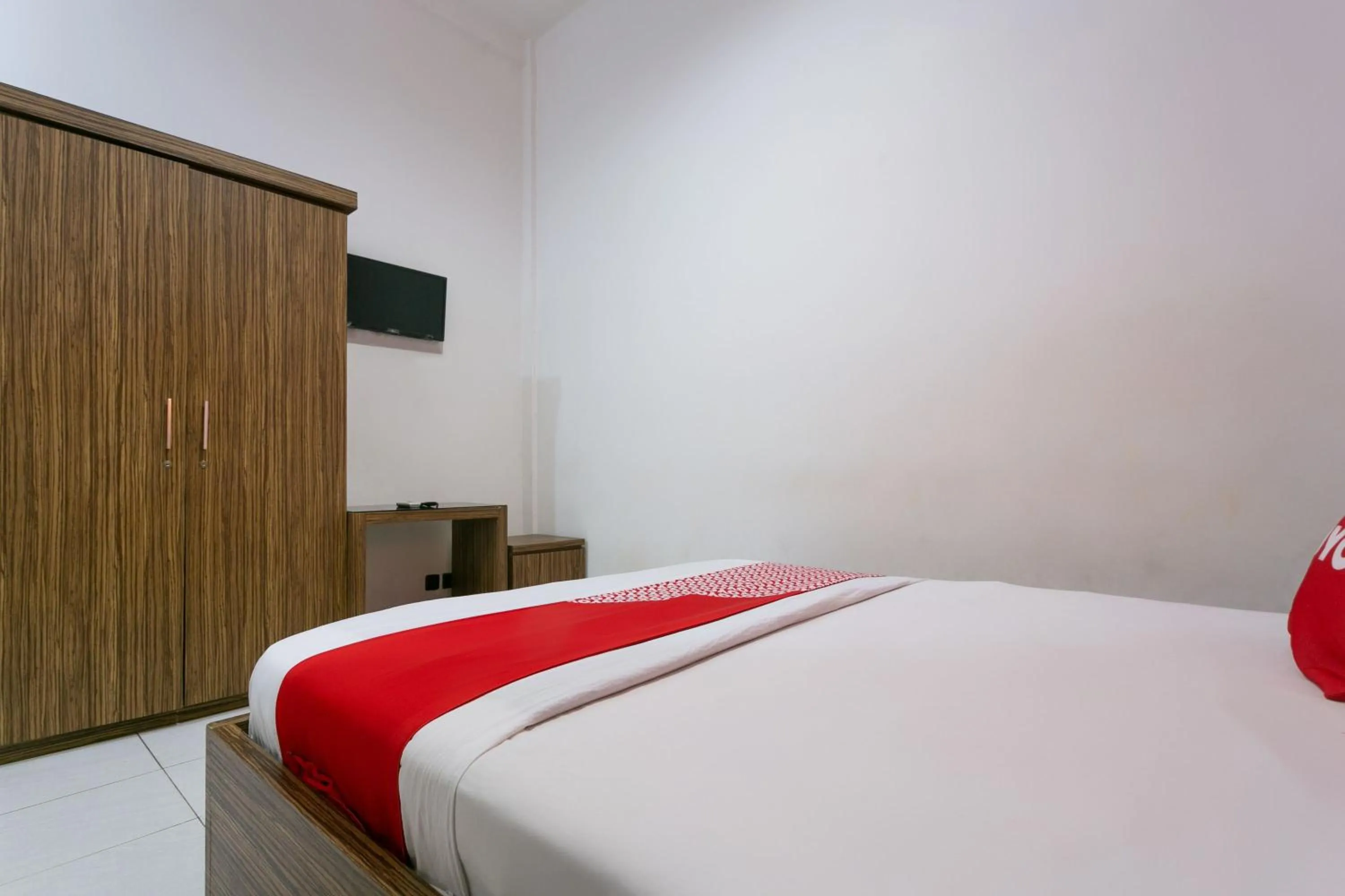 Photo of the whole room, Bed in Hotel O Wisma Focus