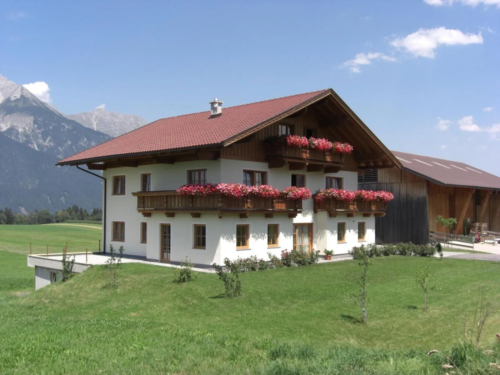 Property building in Ferienwohnung Prader