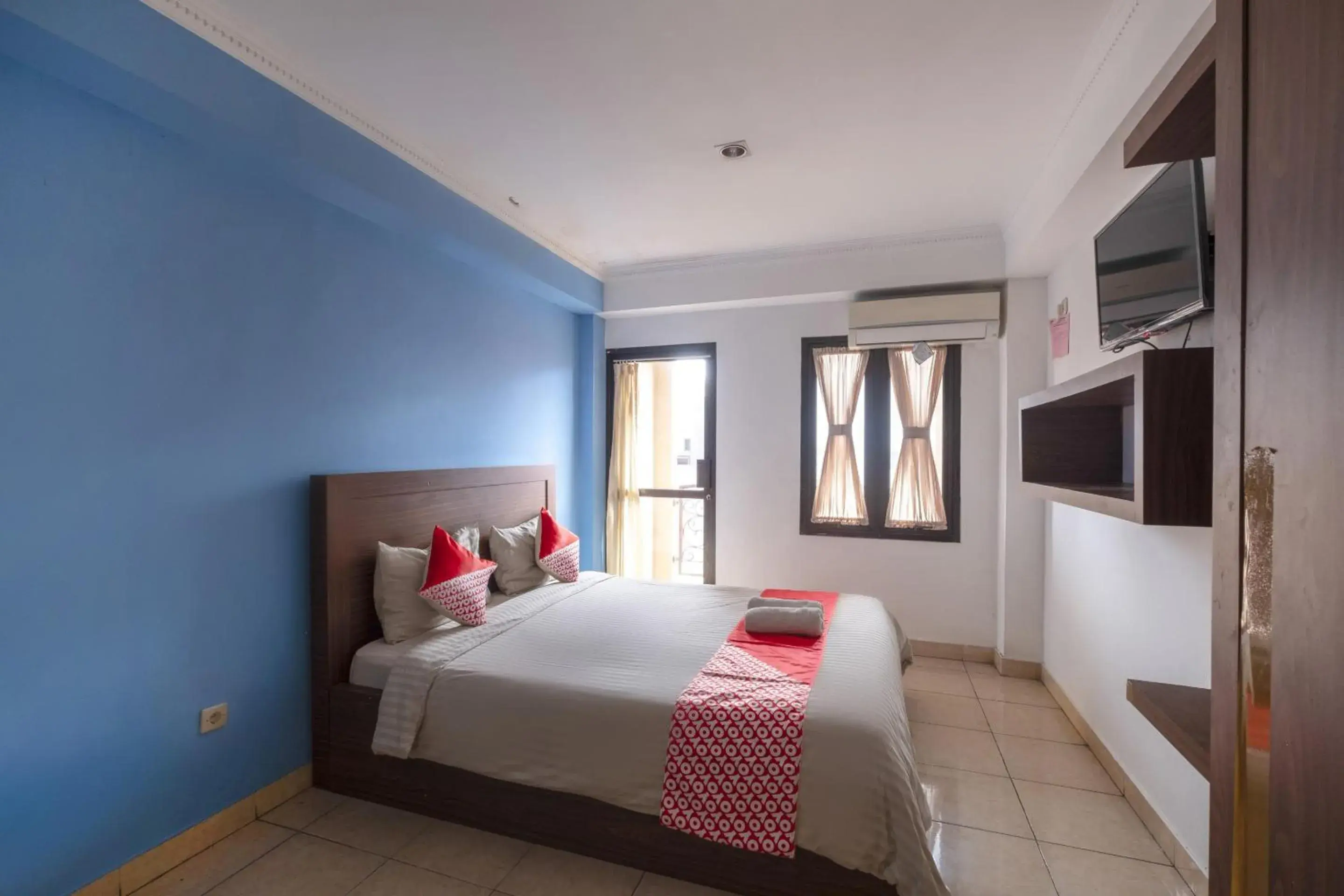 Bedroom, Bed in Hotel O Cibubur Near Cibubur Junction Formerly Comfort Residence Bedroom, Bed in Hotel O Cibubur Near Cibubur Junction Formerly Comfort Residence