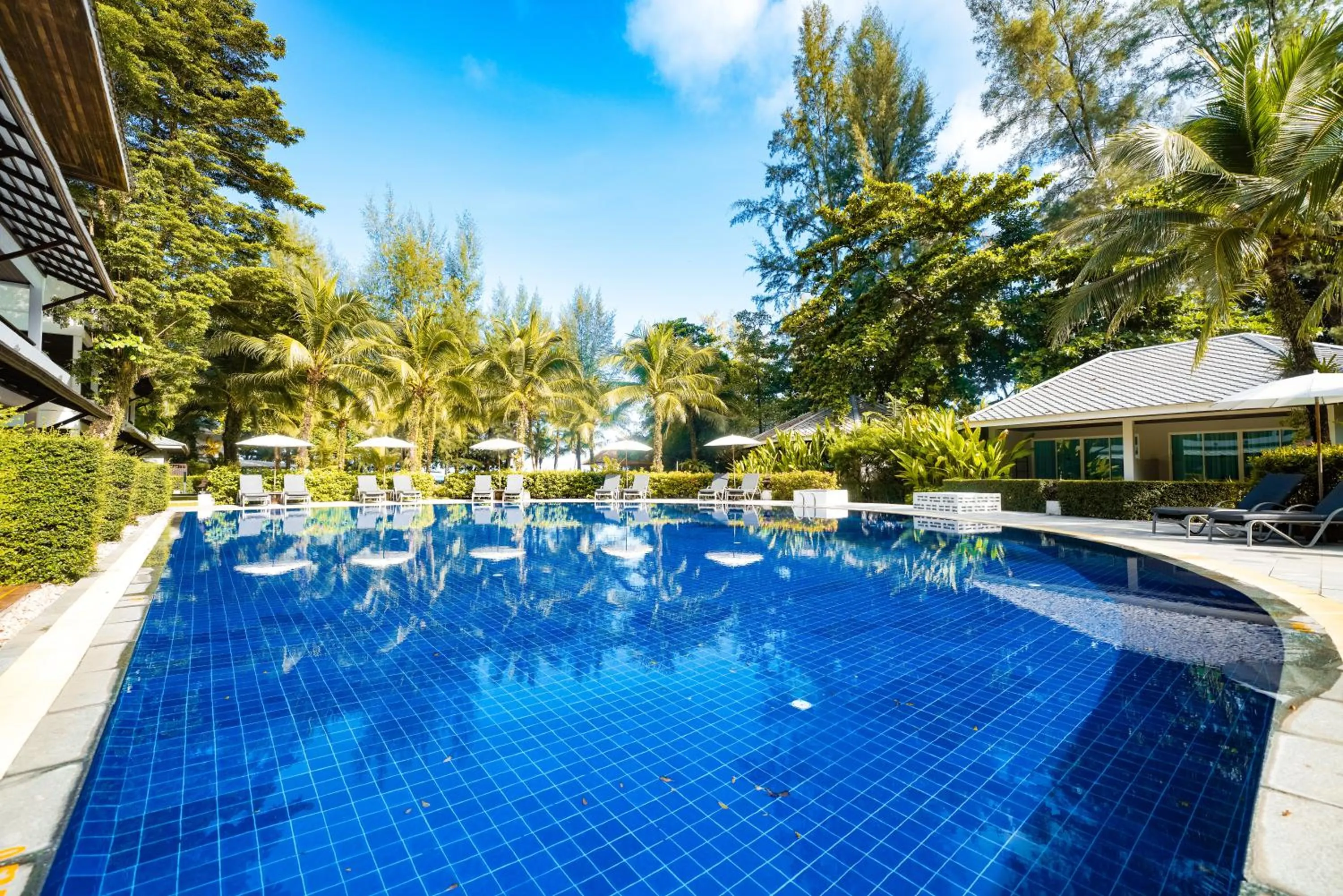 Swimming pool in SENTIDO Khao Lak