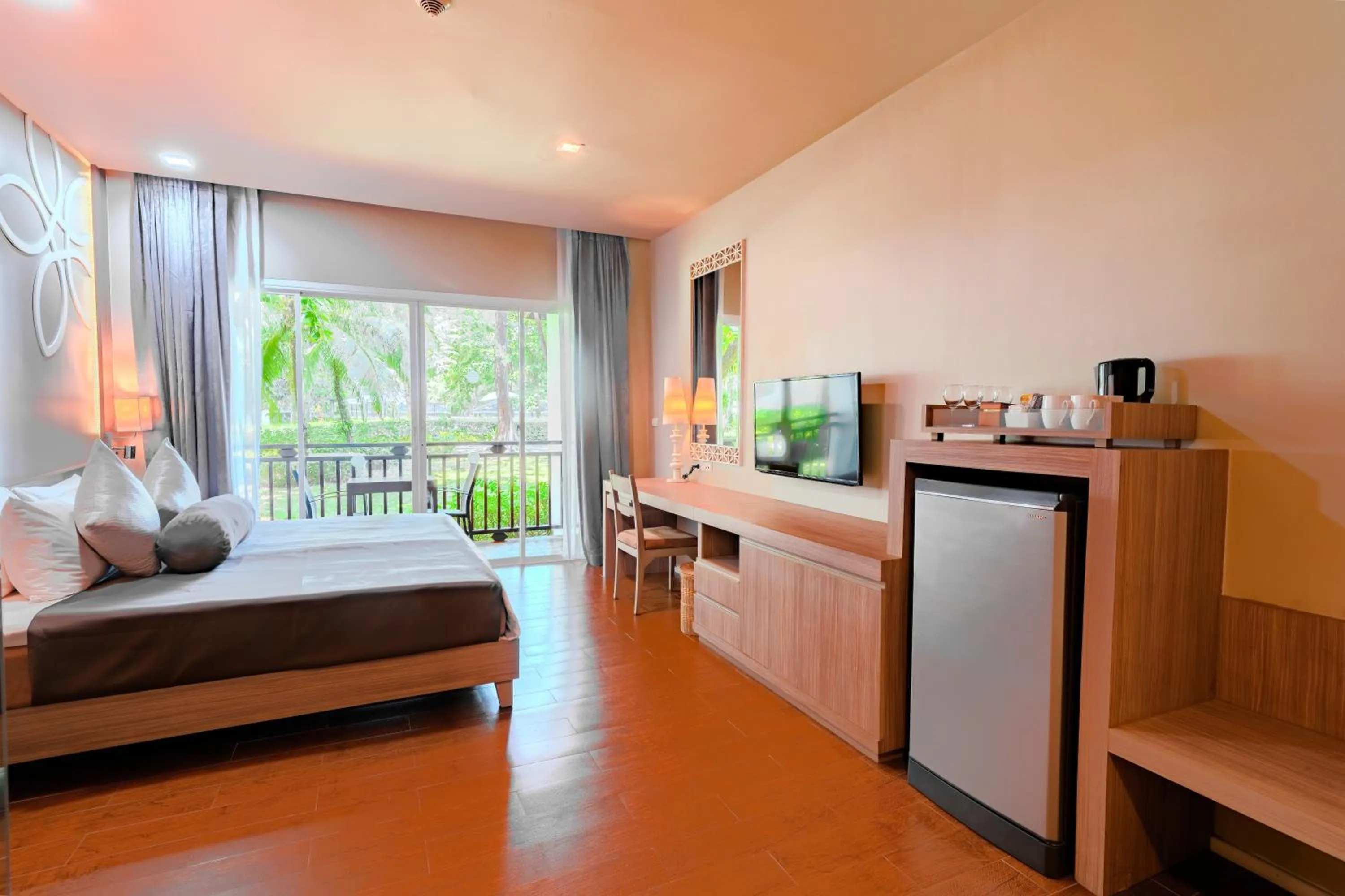 Bed in SENTIDO Khao Lak