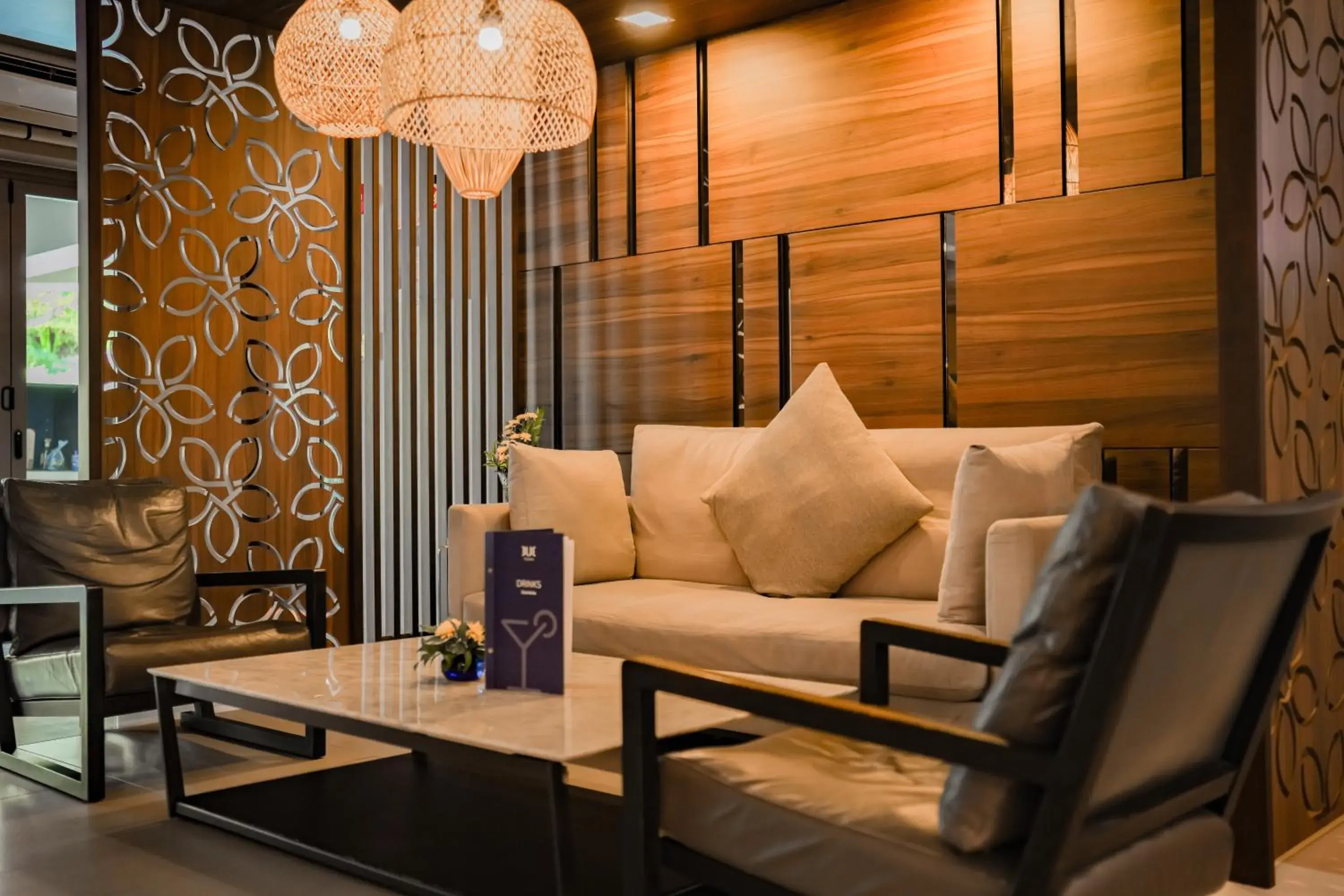 Lounge or bar in SENTIDO Khao Lak Lounge or bar in SENTIDO Khao Lak