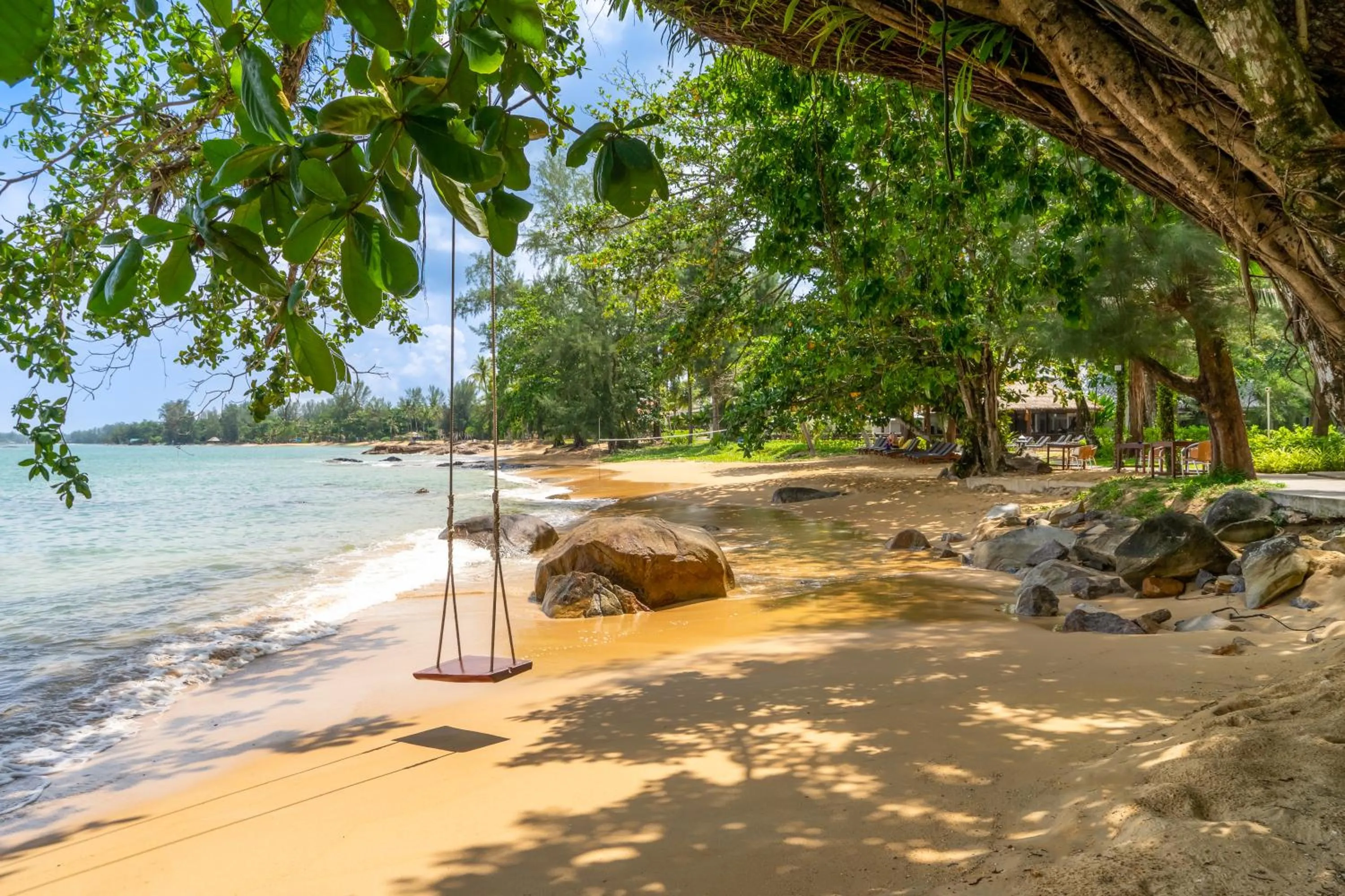 Beach in SENTIDO Khao Lak