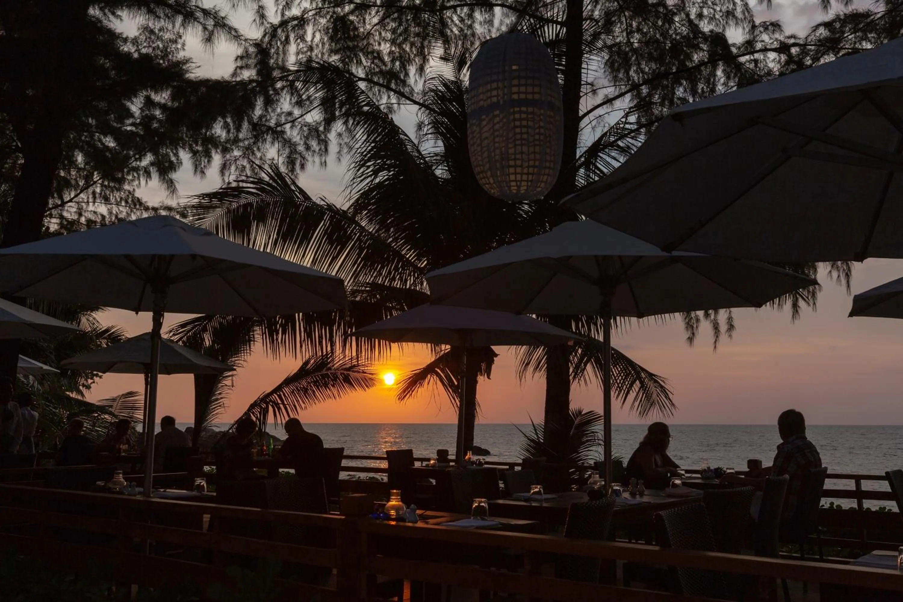 Restaurant/places to eat in SENTIDO Khao Lak