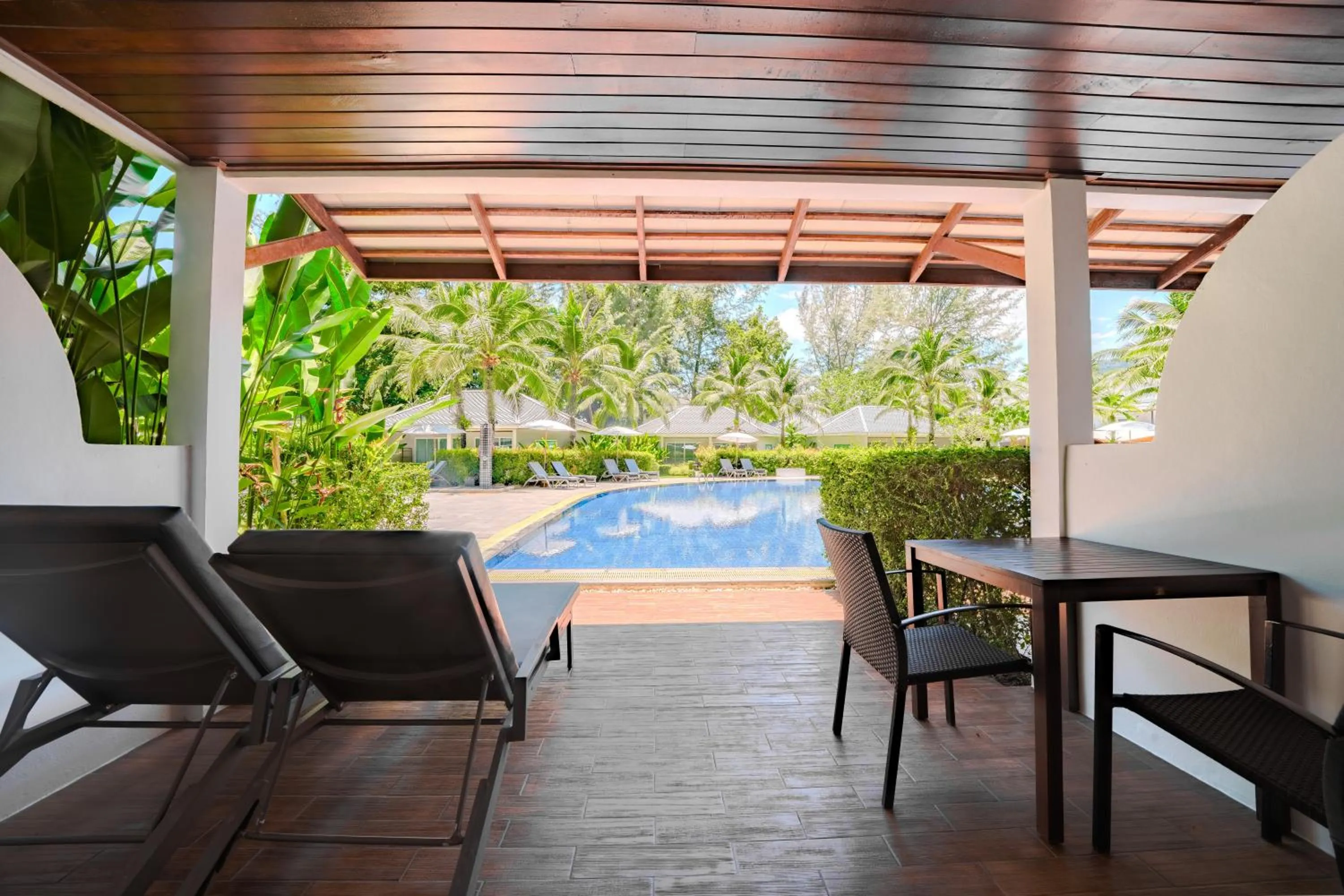 Balcony/Terrace in SENTIDO Khao Lak