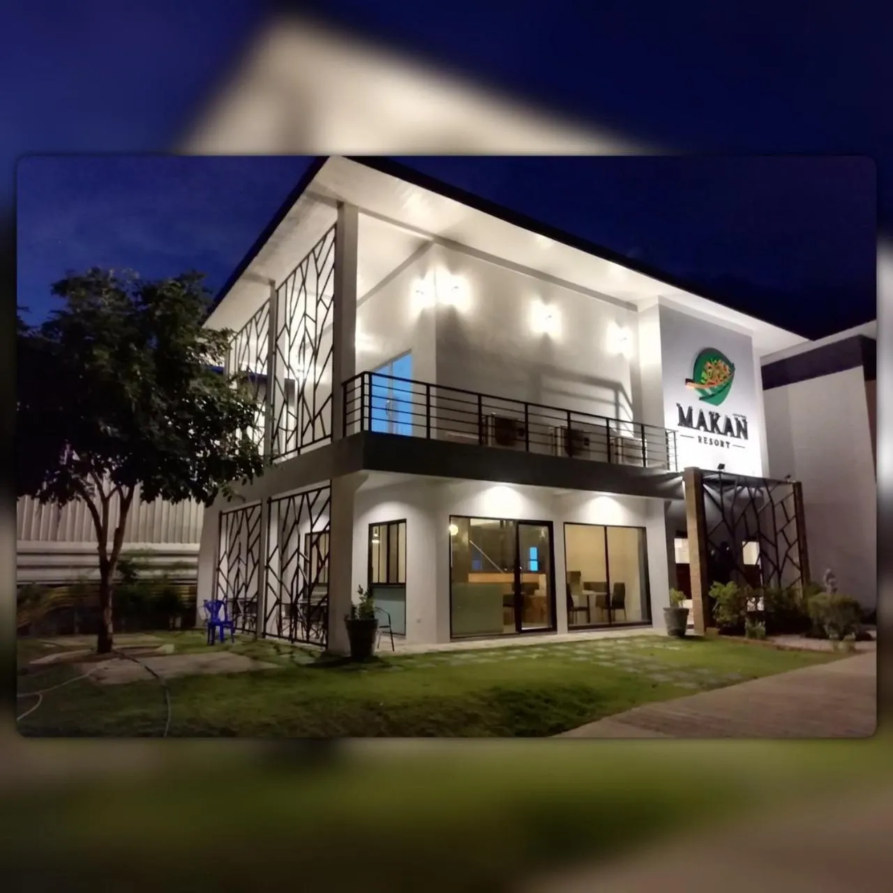 Night in Makan Resort