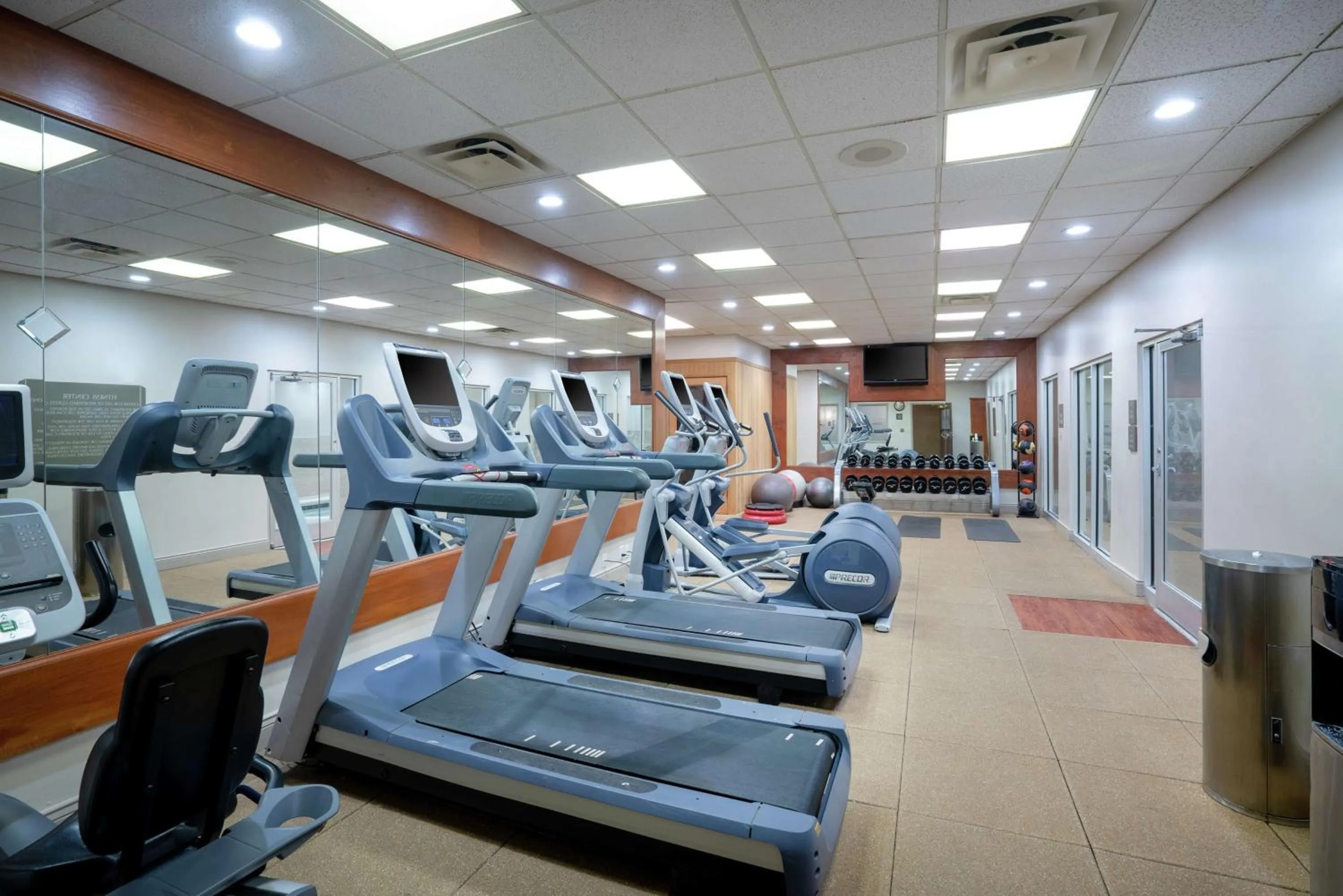 Fitness centre/facilities in Embassy Suites Nashville - at Vanderbilt