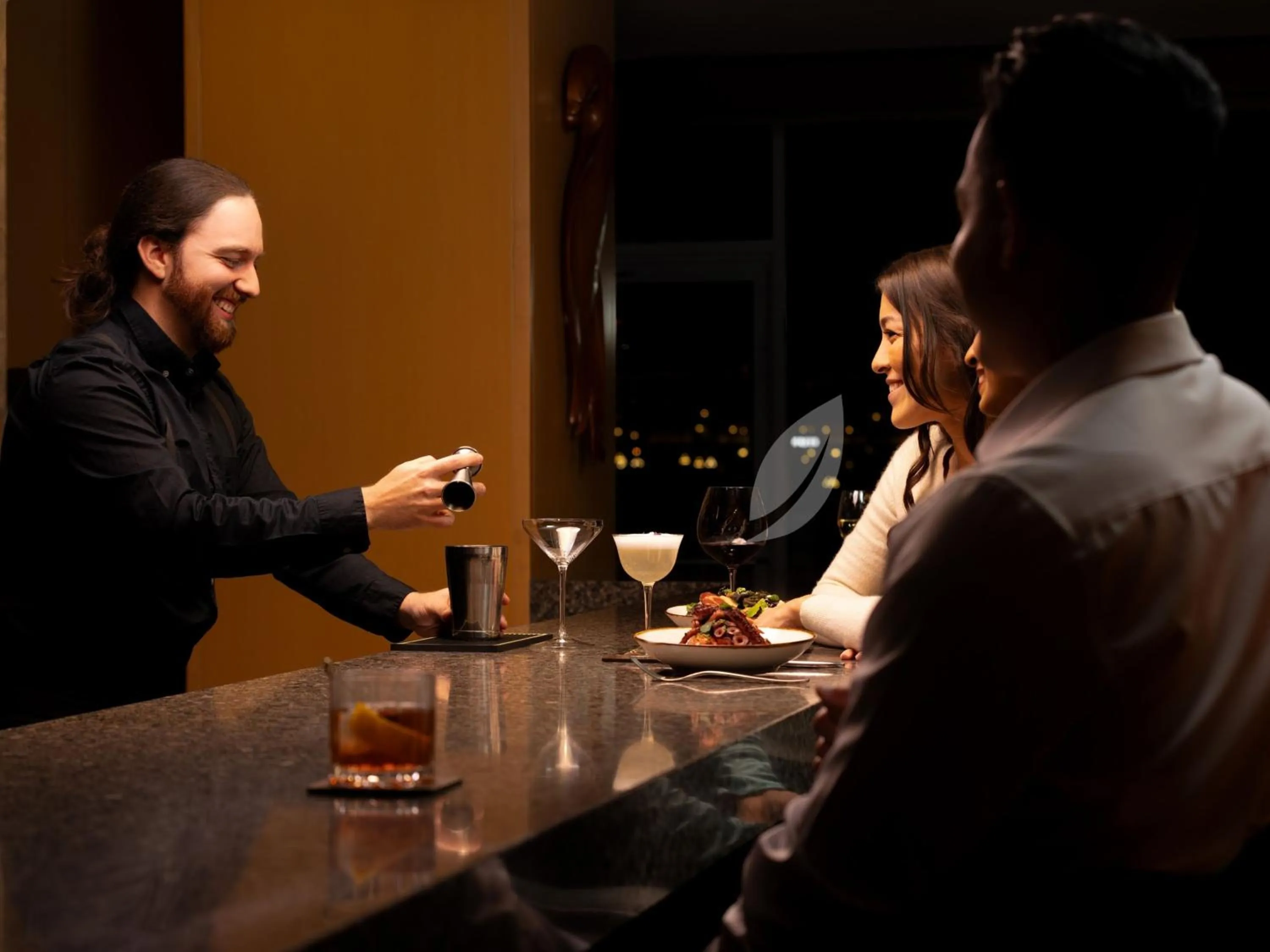 Restaurant/places to eat in Inn at Laurel Point