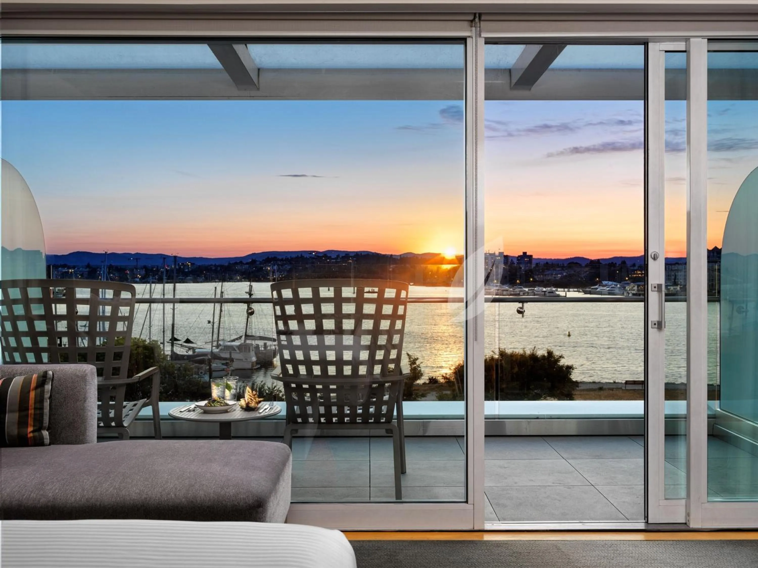 Balcony/Terrace in Inn at Laurel Point