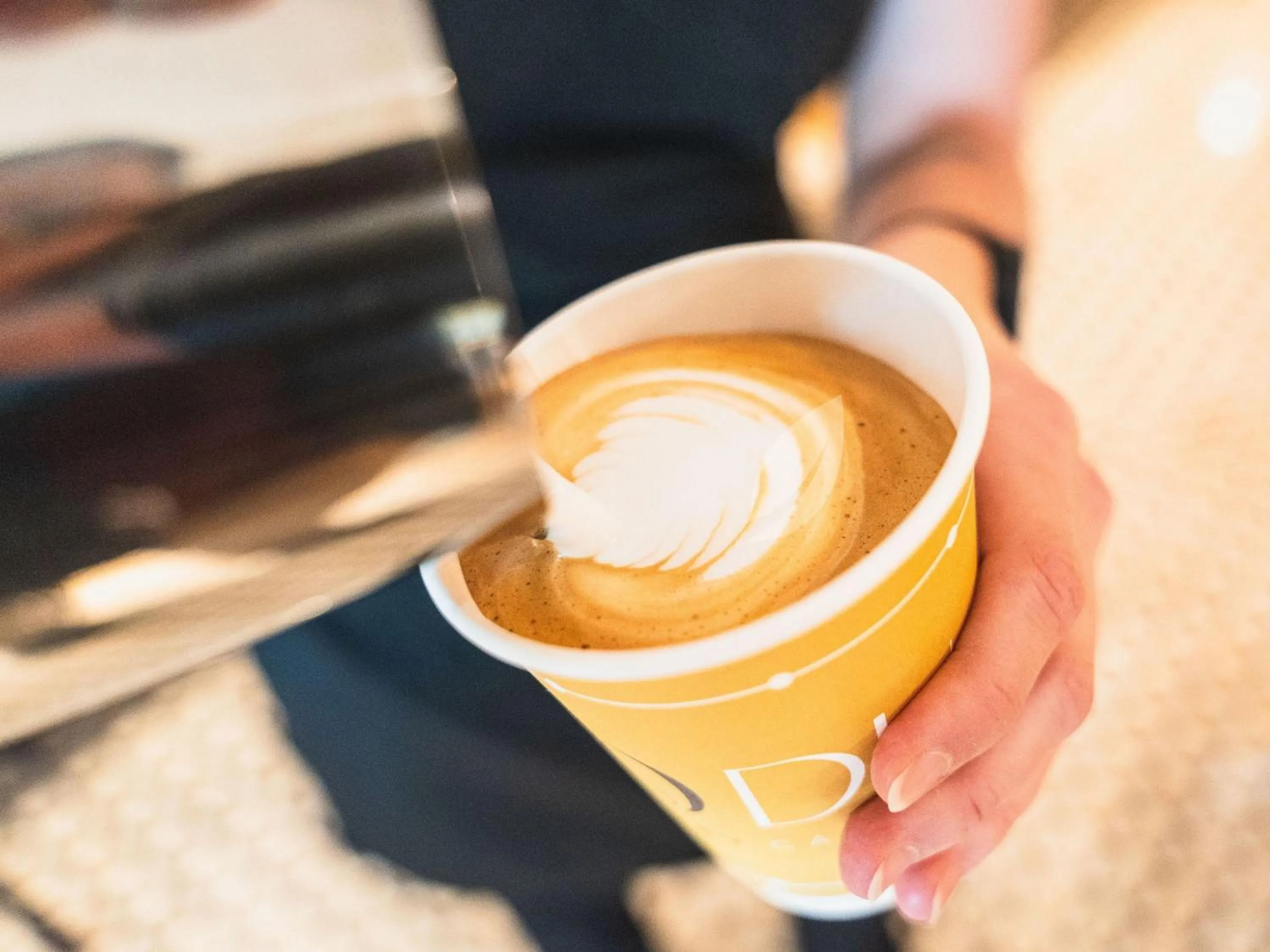 Restaurant/places to eat in Inn at Laurel Point