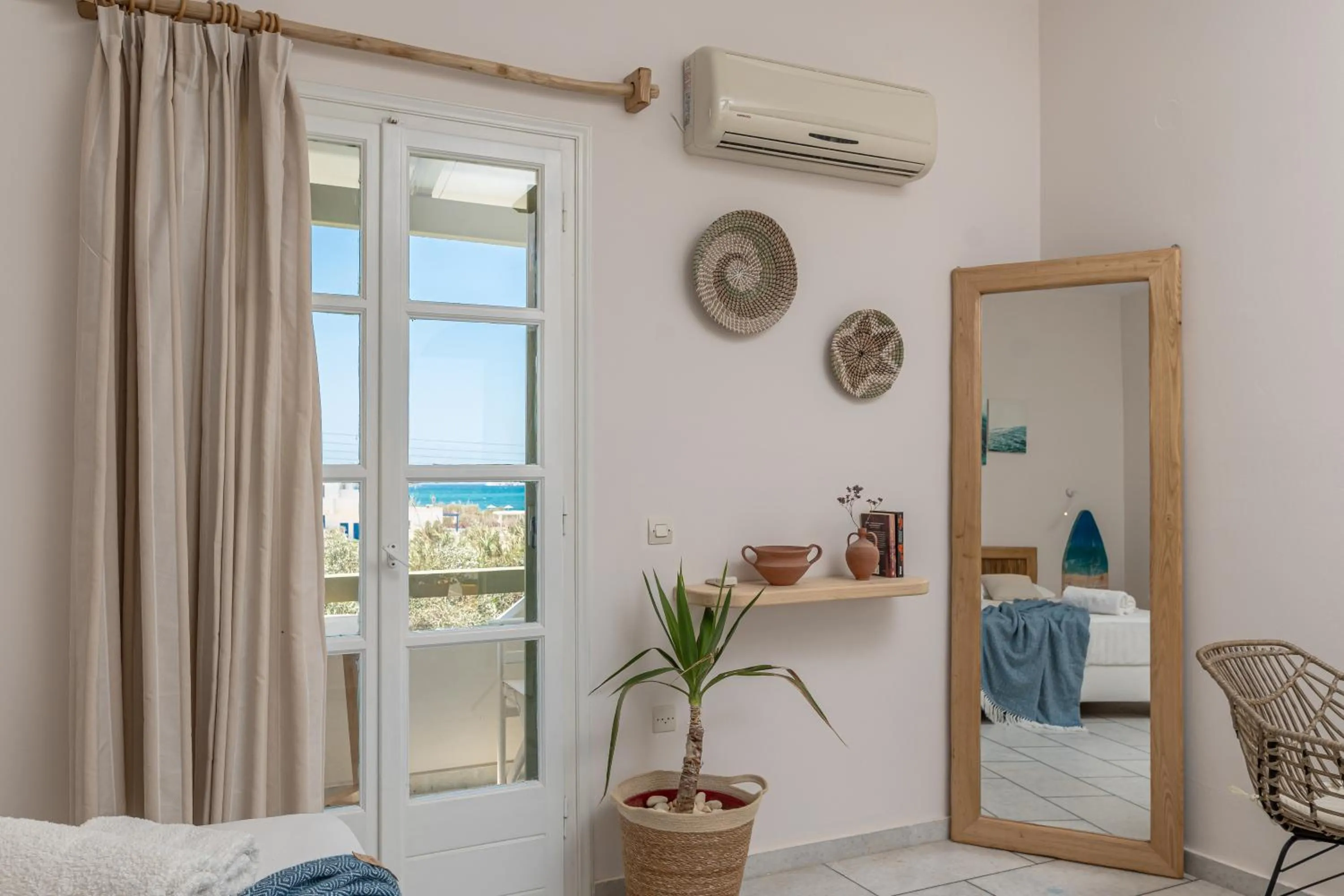 Bedroom in Studios Vrettos Beachfront Hotel