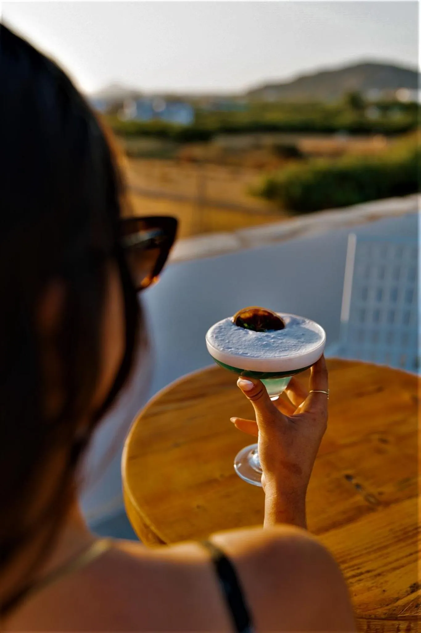 Food and drinks in Studios Vrettos Beachfront Hotel