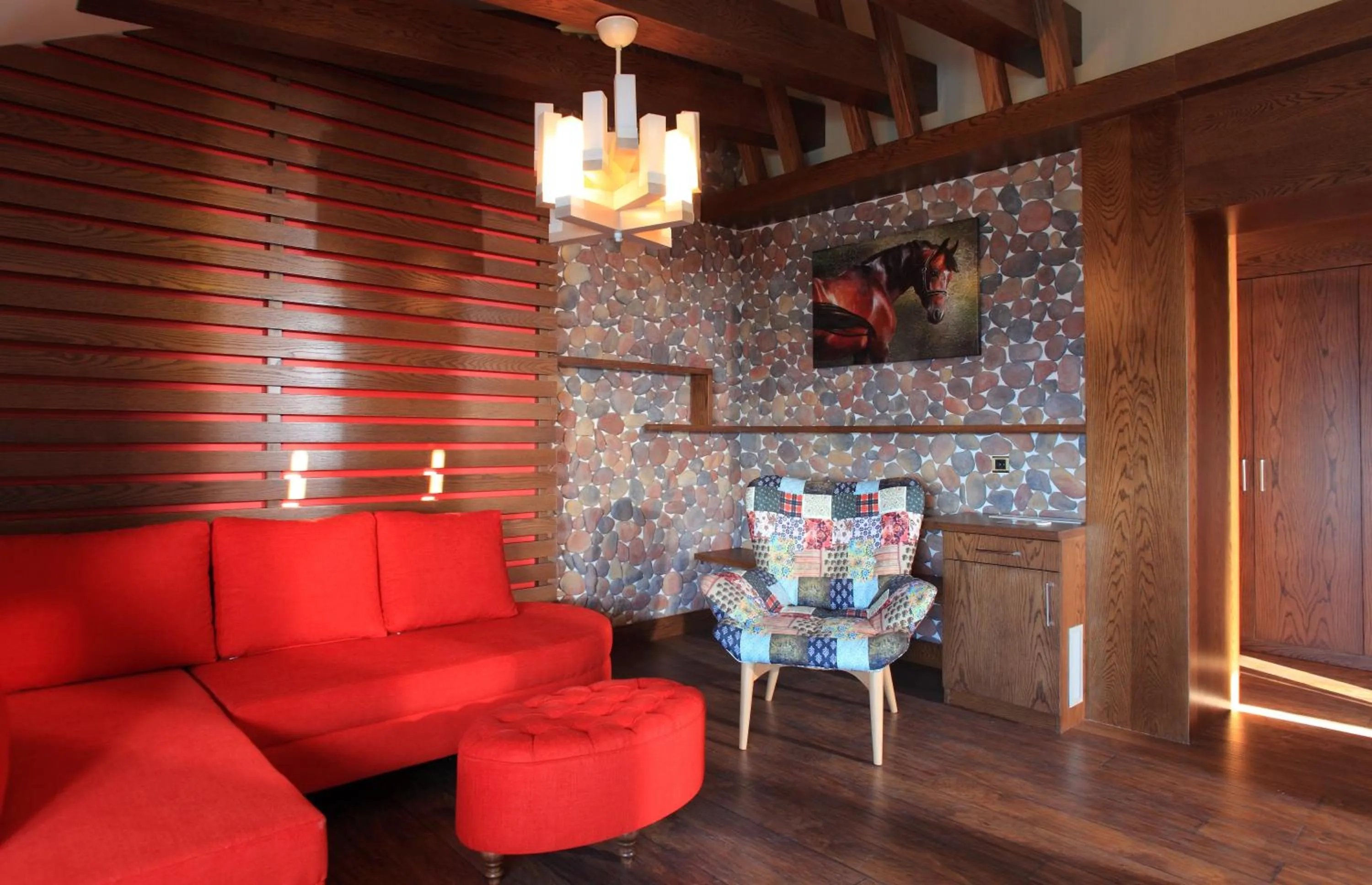 Living room in Atik Hotel