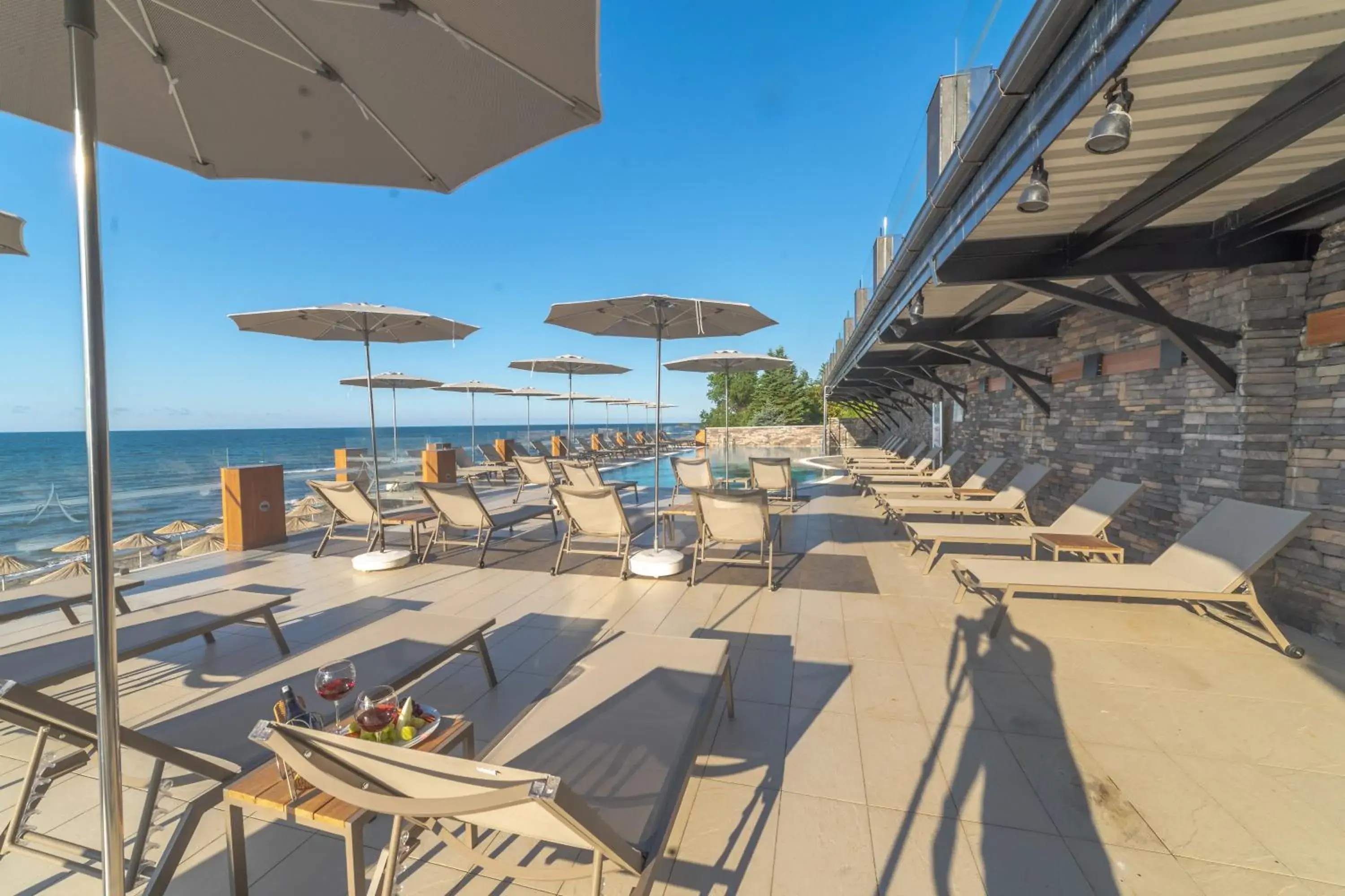 Swimming pool in Atik Hotel Swimming pool in Atik Hotel