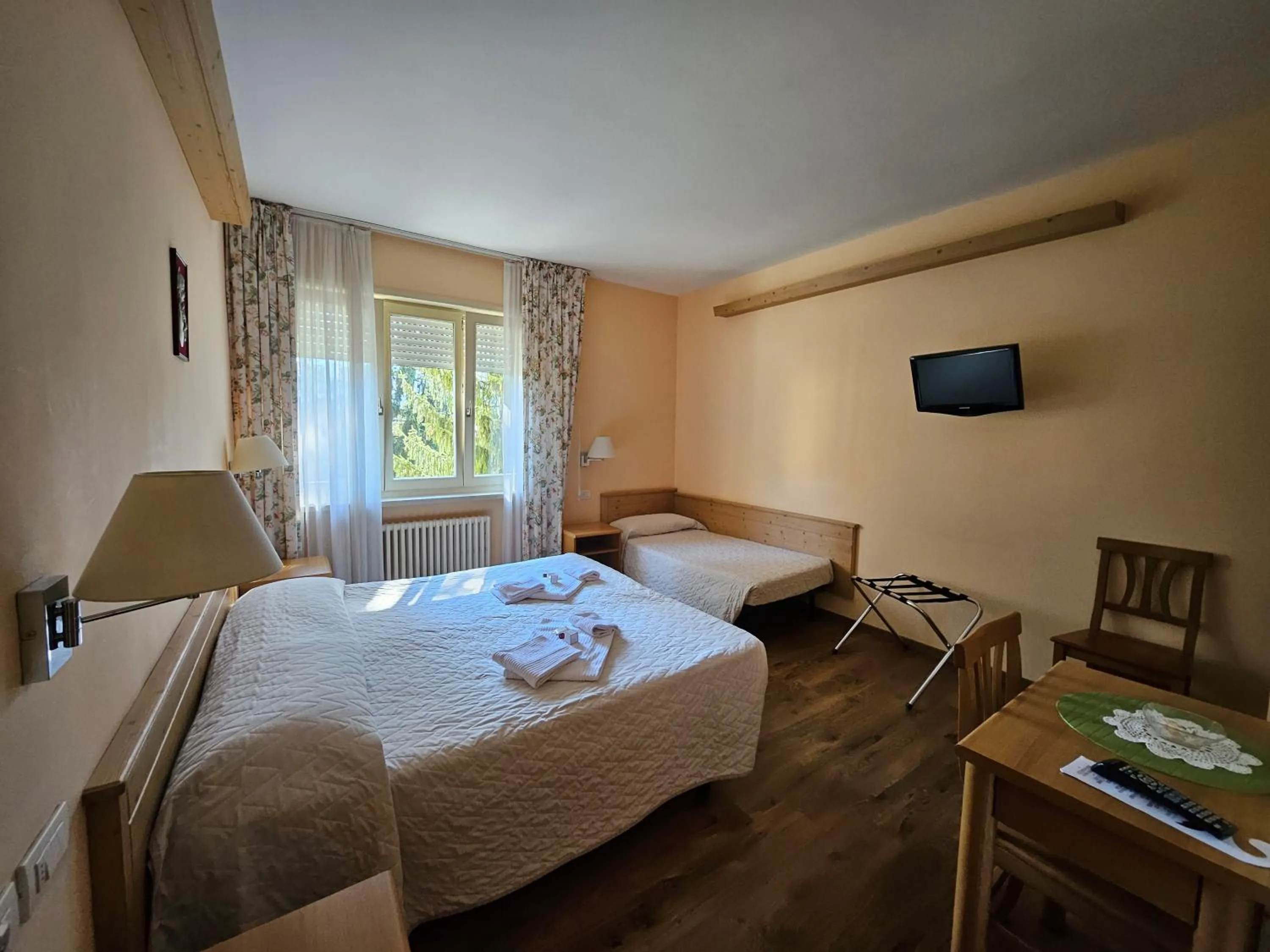 Photo of the whole room, Bed in Park Hotel Sacro Cuore