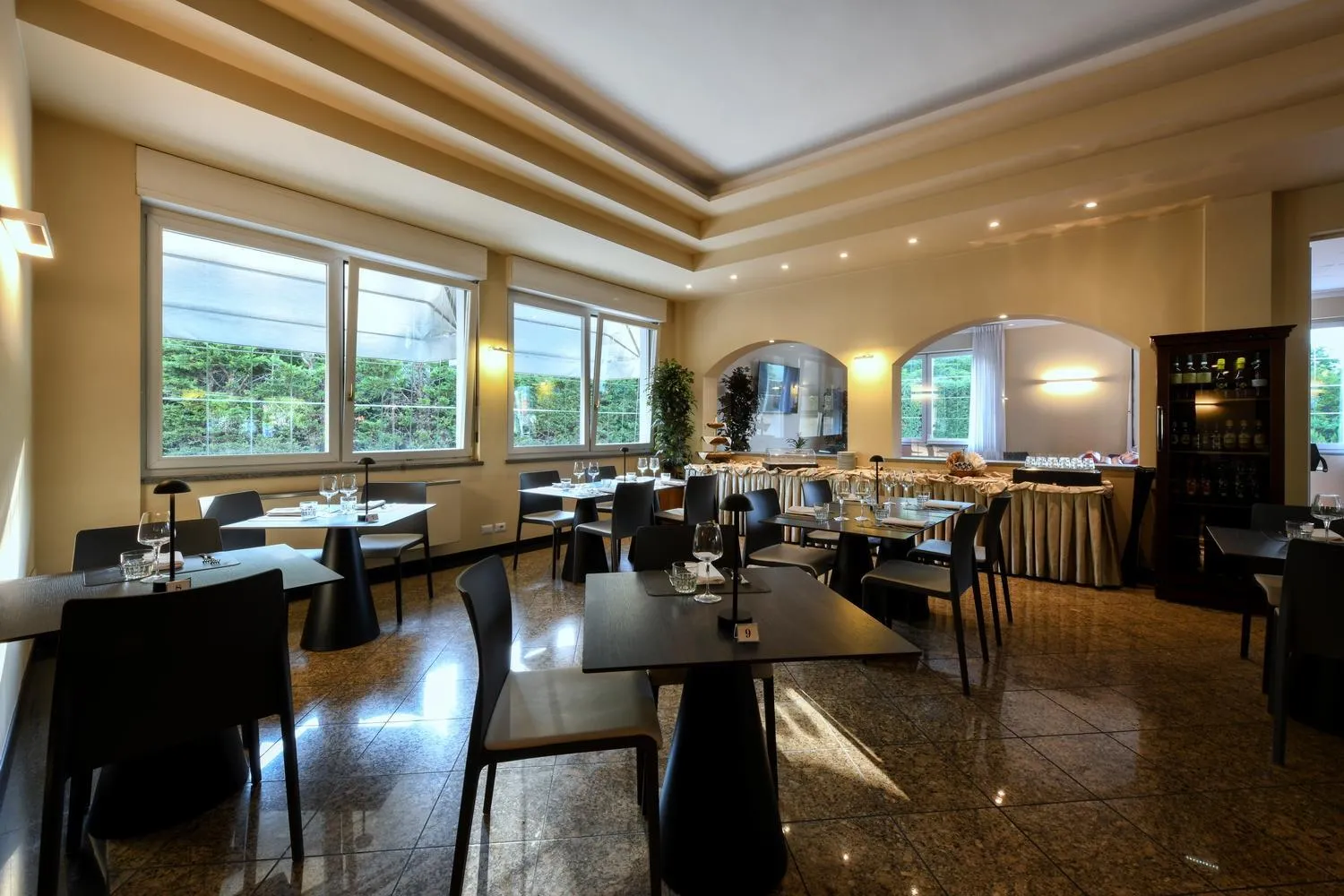 Restaurant/places to eat in Hotel Internazionale