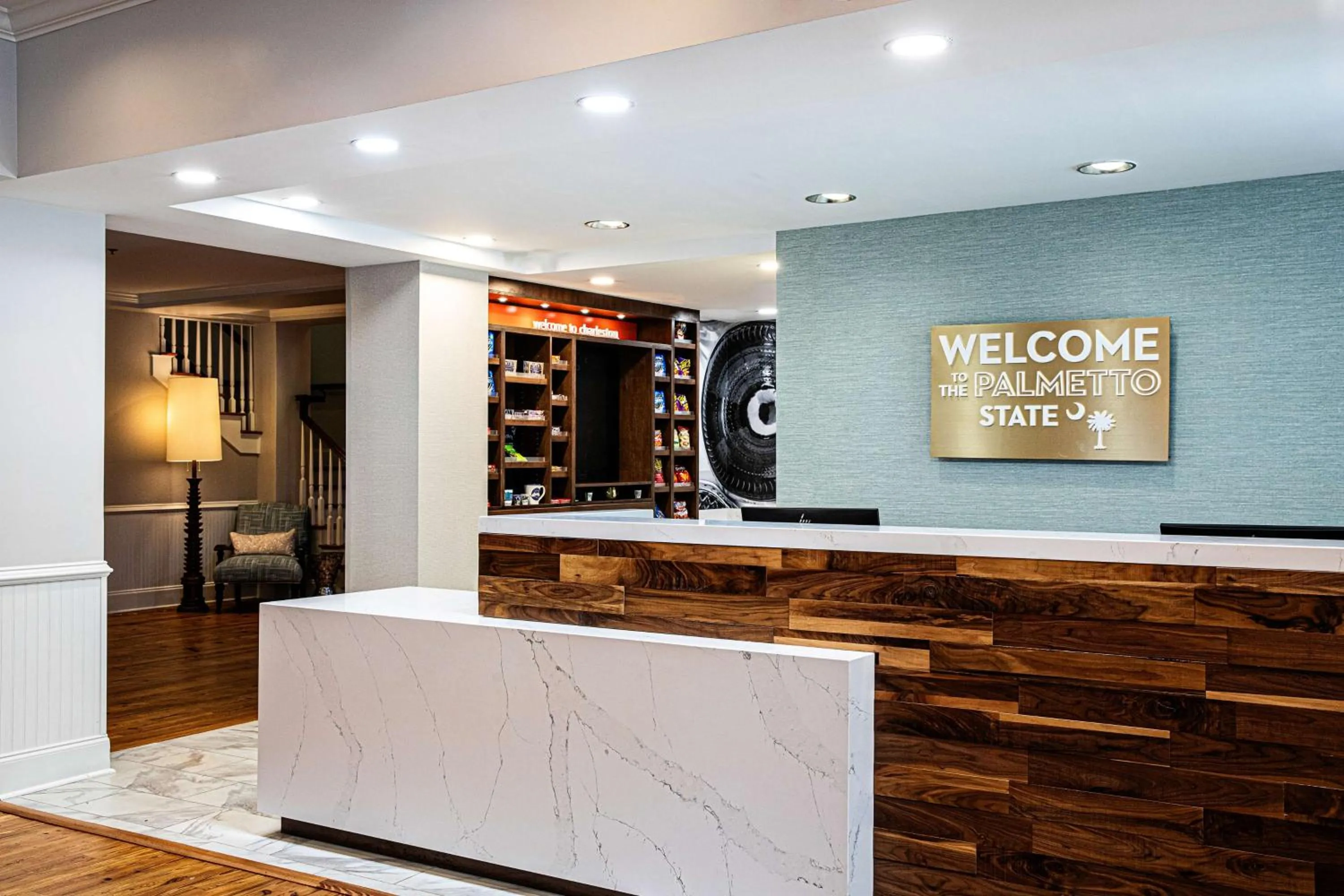 Lobby or reception in Hampton Inn & Suites Charleston-West Ashley