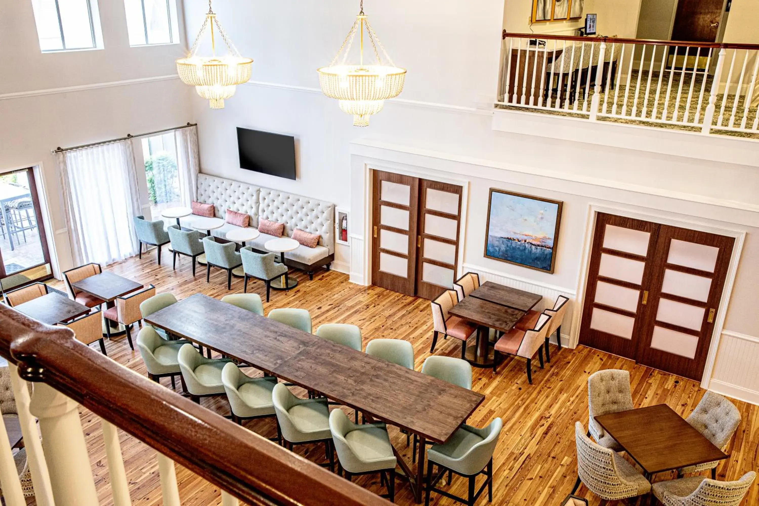 Breakfast in Hampton Inn & Suites Charleston-West Ashley Breakfast in Hampton Inn & Suites Charleston-West Ashley