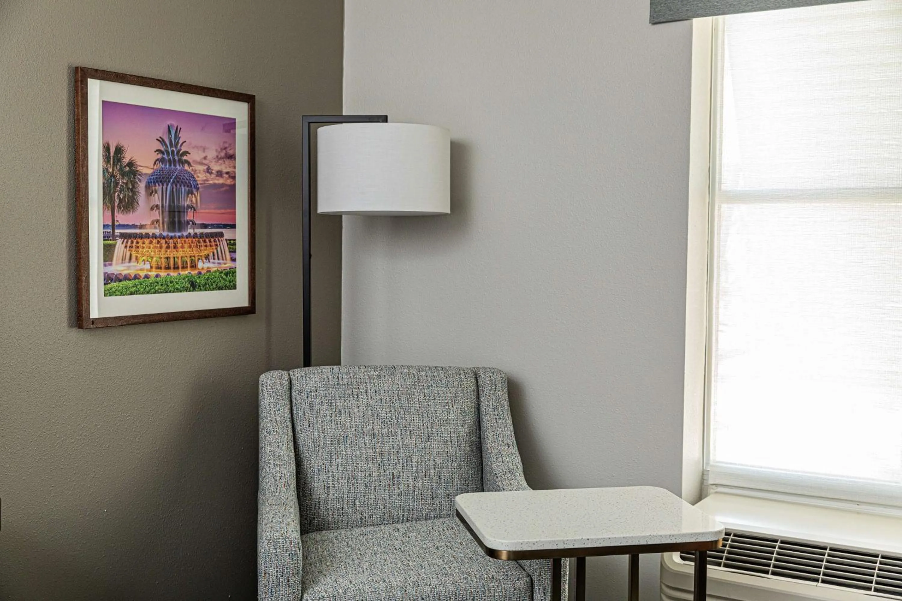 Living room in Hampton Inn & Suites Charleston-West Ashley