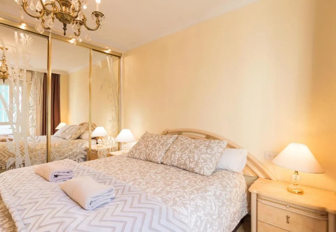 Bed in Sweethome El Palo