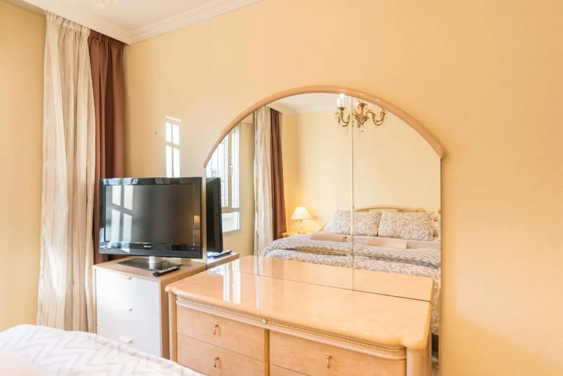 Bed in Sweethome El Palo