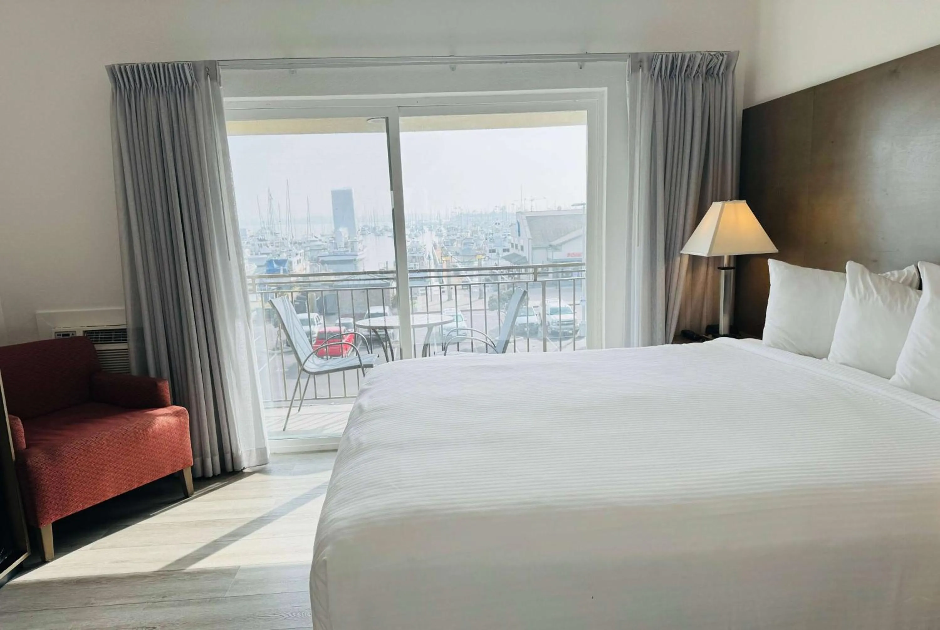 Photo of the whole room, Bed in Ramada by Wyndham San Diego Airport