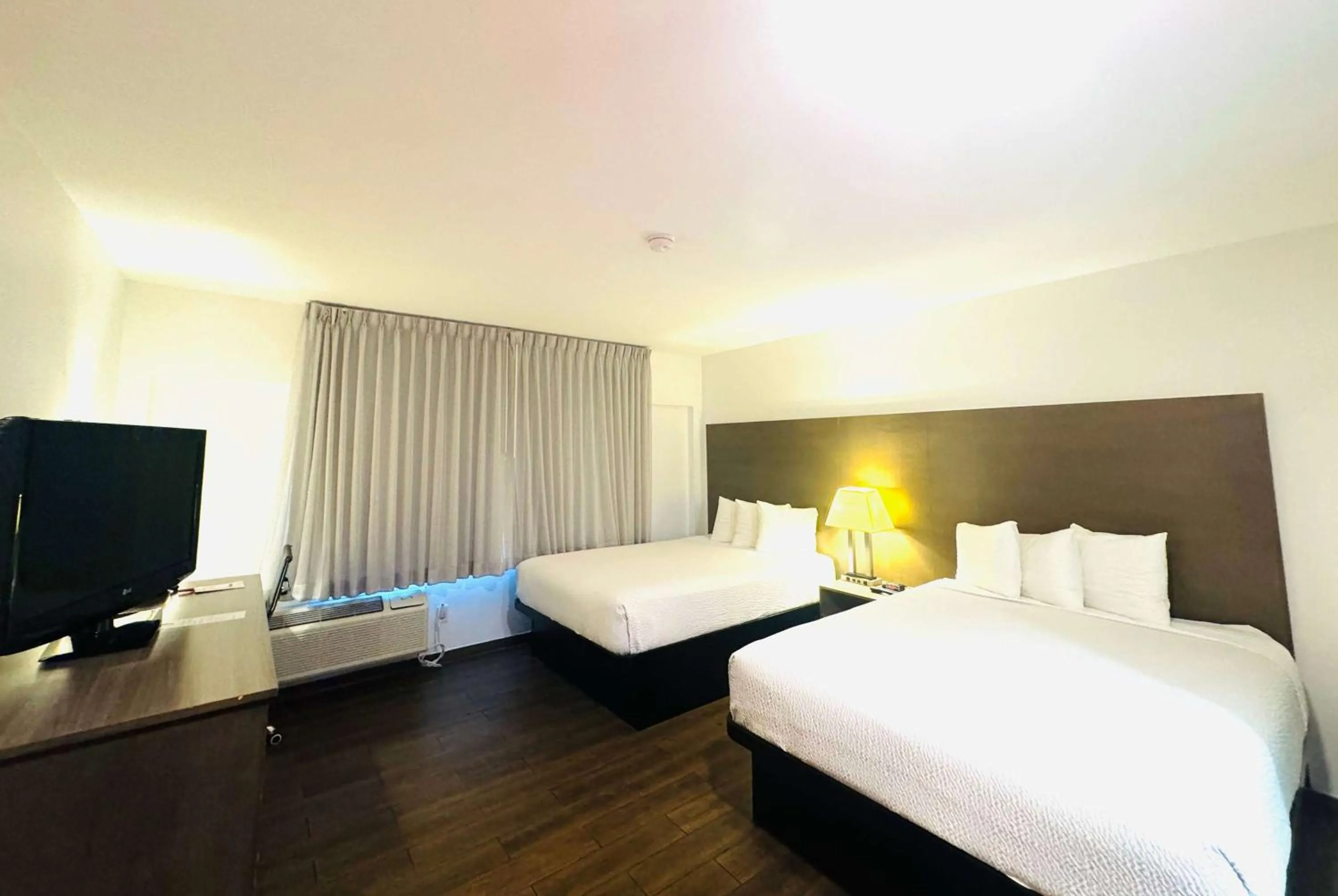 Photo of the whole room, Bed in Ramada by Wyndham San Diego Airport