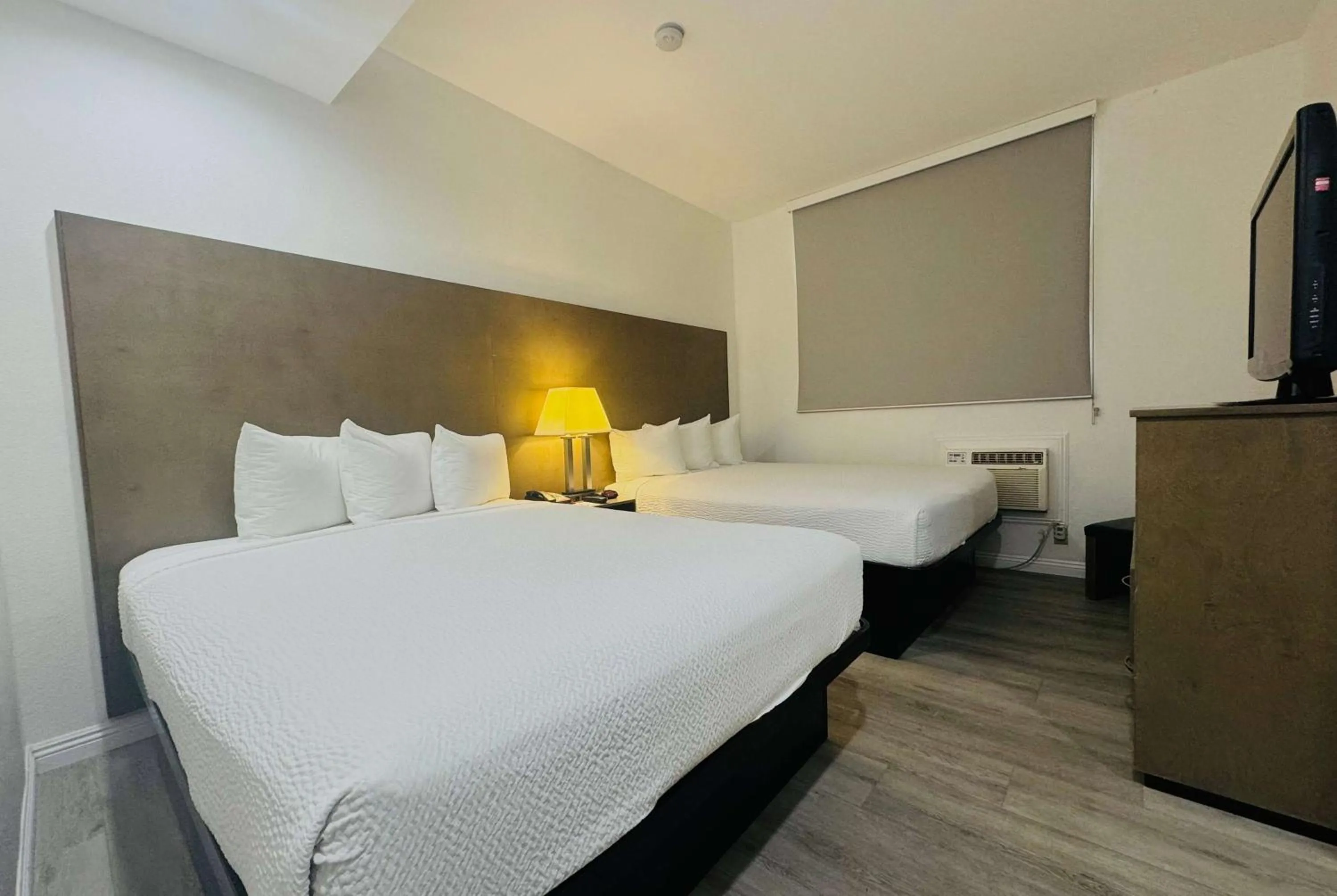 Photo of the whole room, Bed in Ramada by Wyndham San Diego Airport