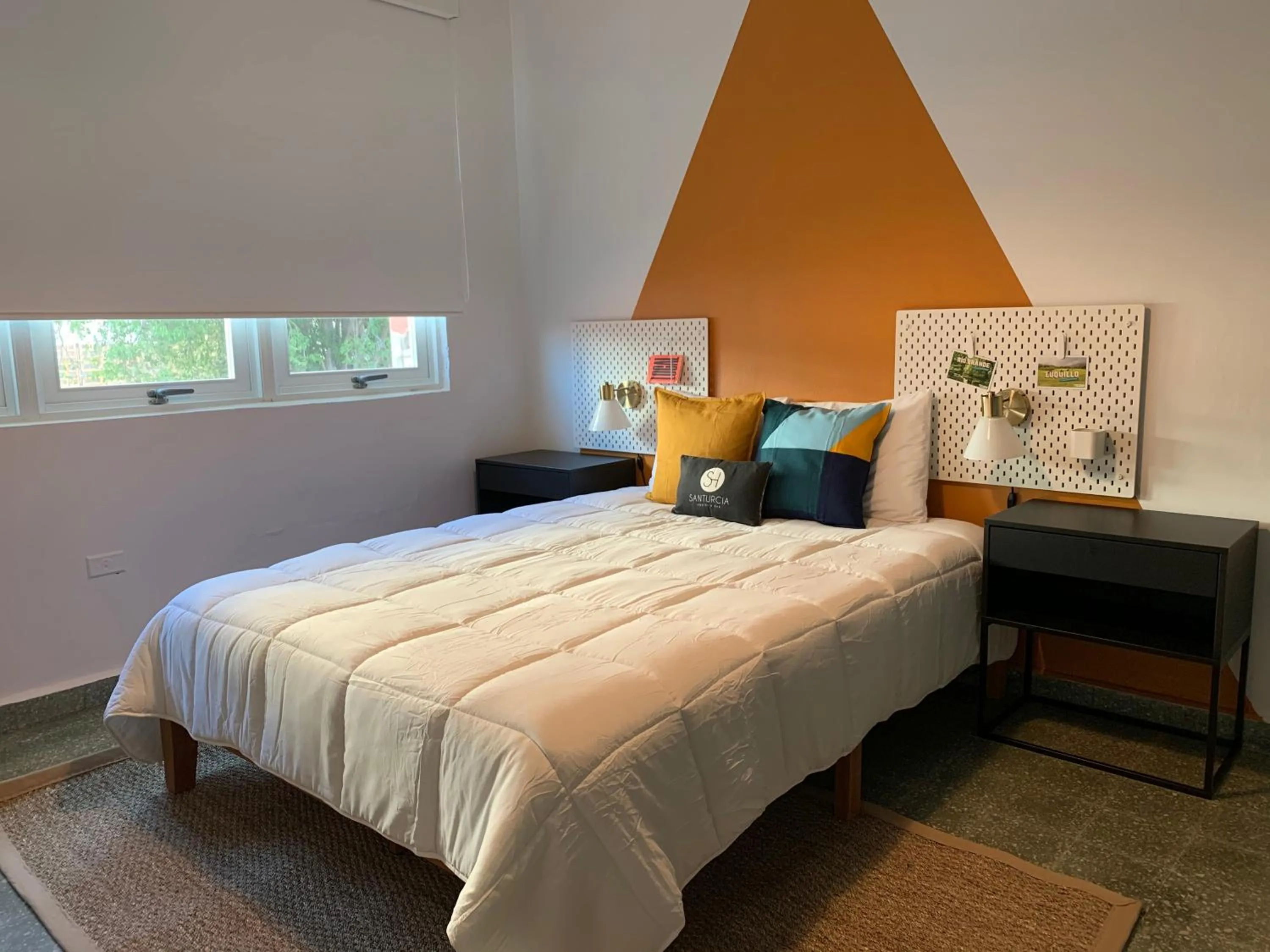 Decorative detail in Santurcia Hostel