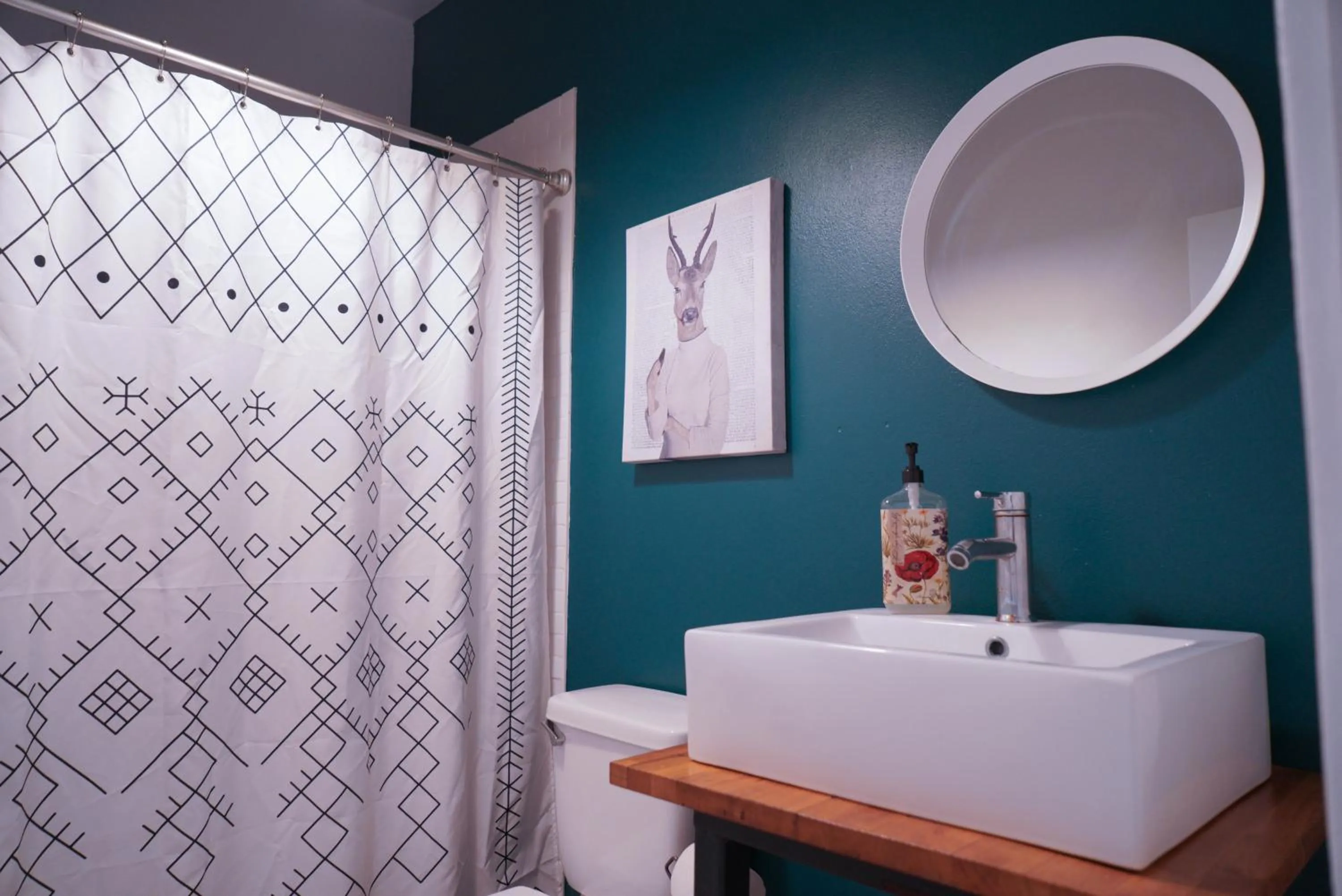 Bathroom in Santurcia Hostel