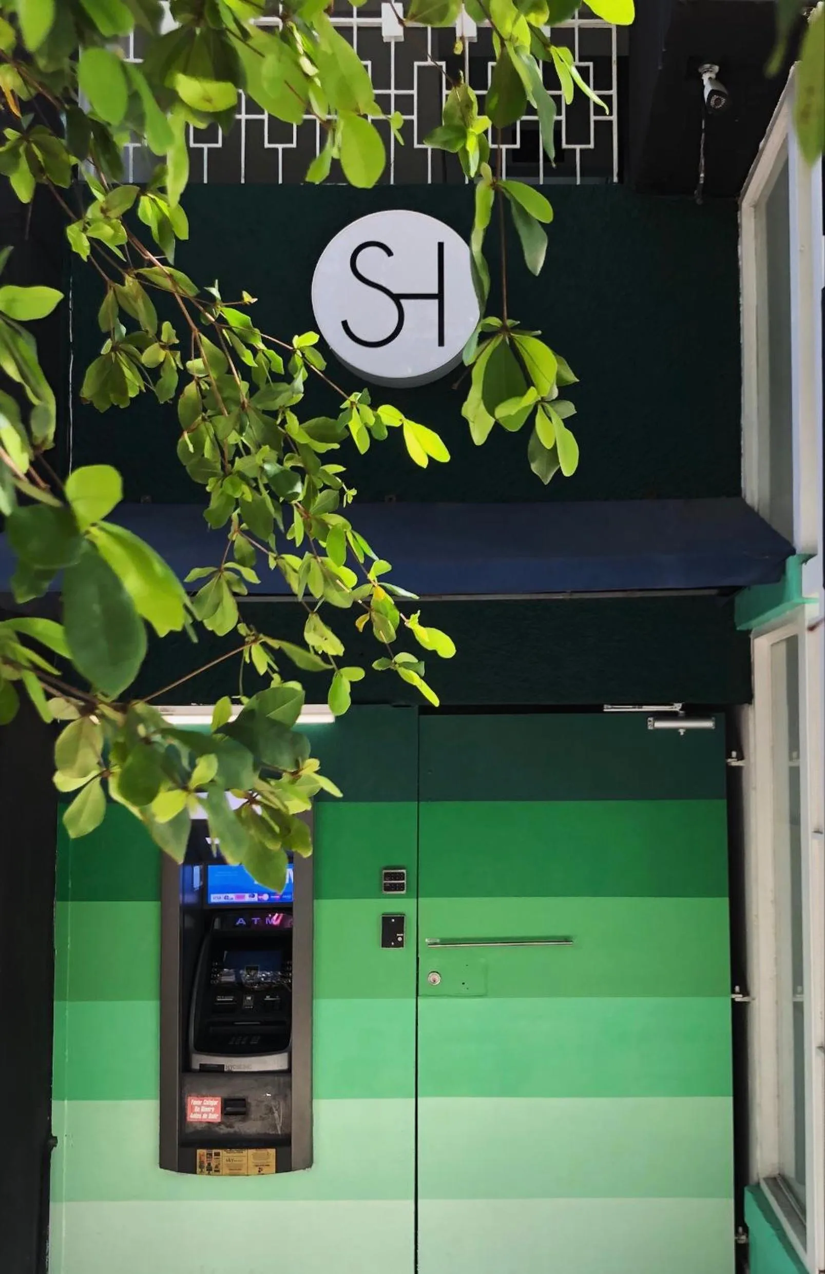 Property building in Santurcia Hostel