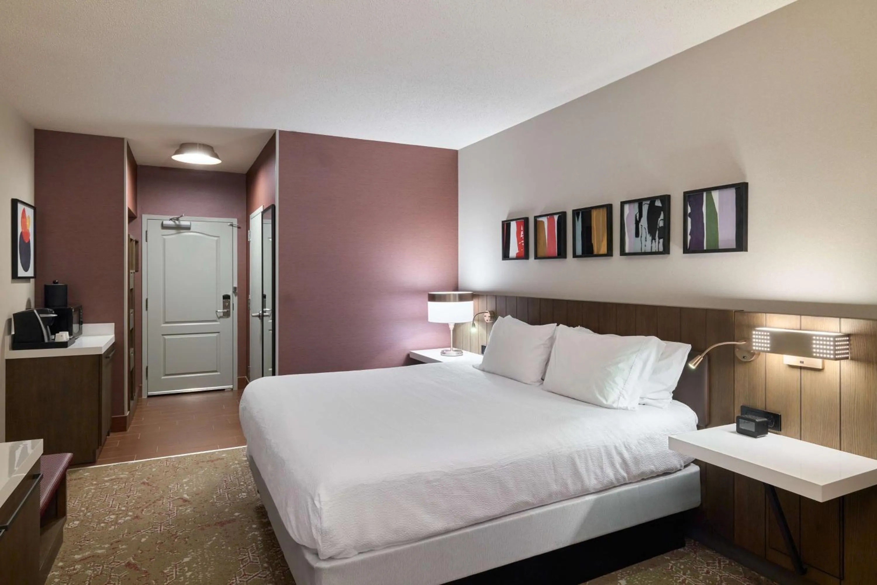 Bed in Hilton Garden Inn Bloomington