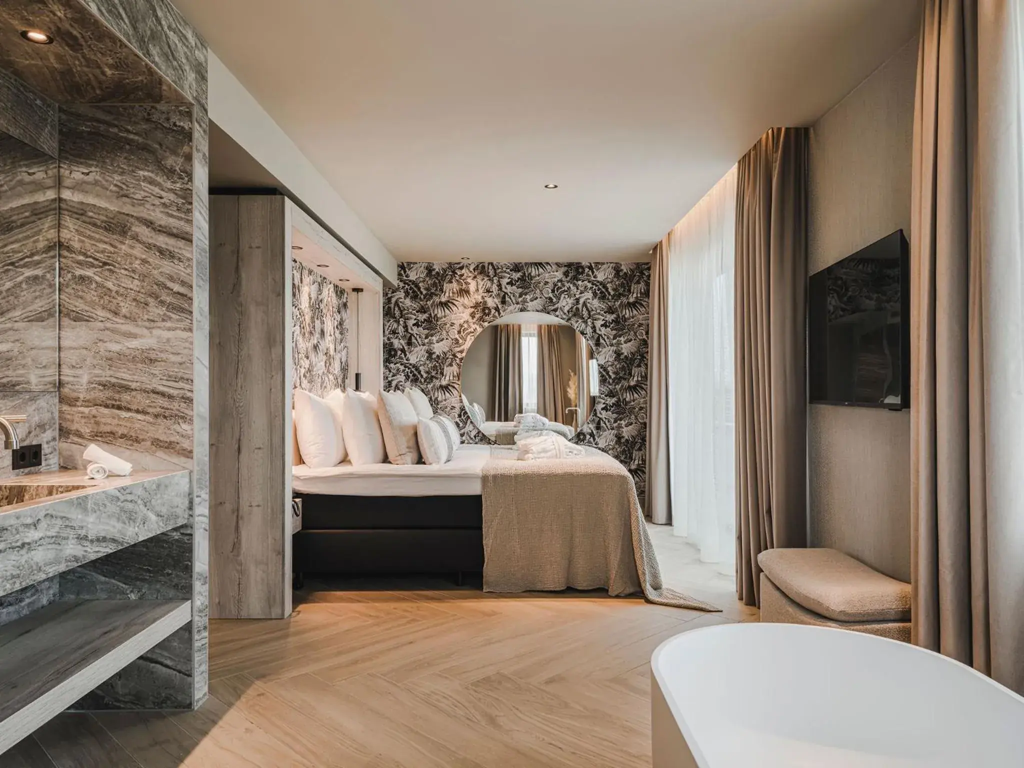 Photo of the whole room, Bed in Van der Valk Hotel Dordrecht Photo of the whole room, Bed in Van der Valk Hotel Dordrecht