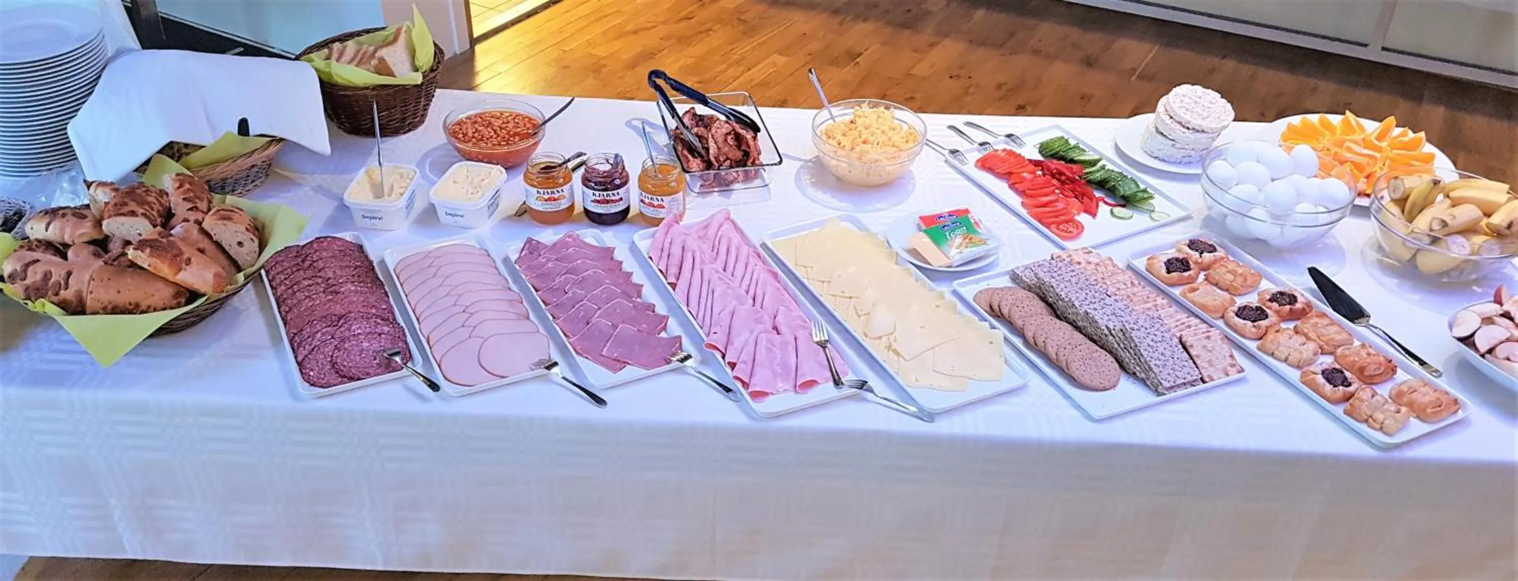 Breakfast in Hotel Laxarbakki