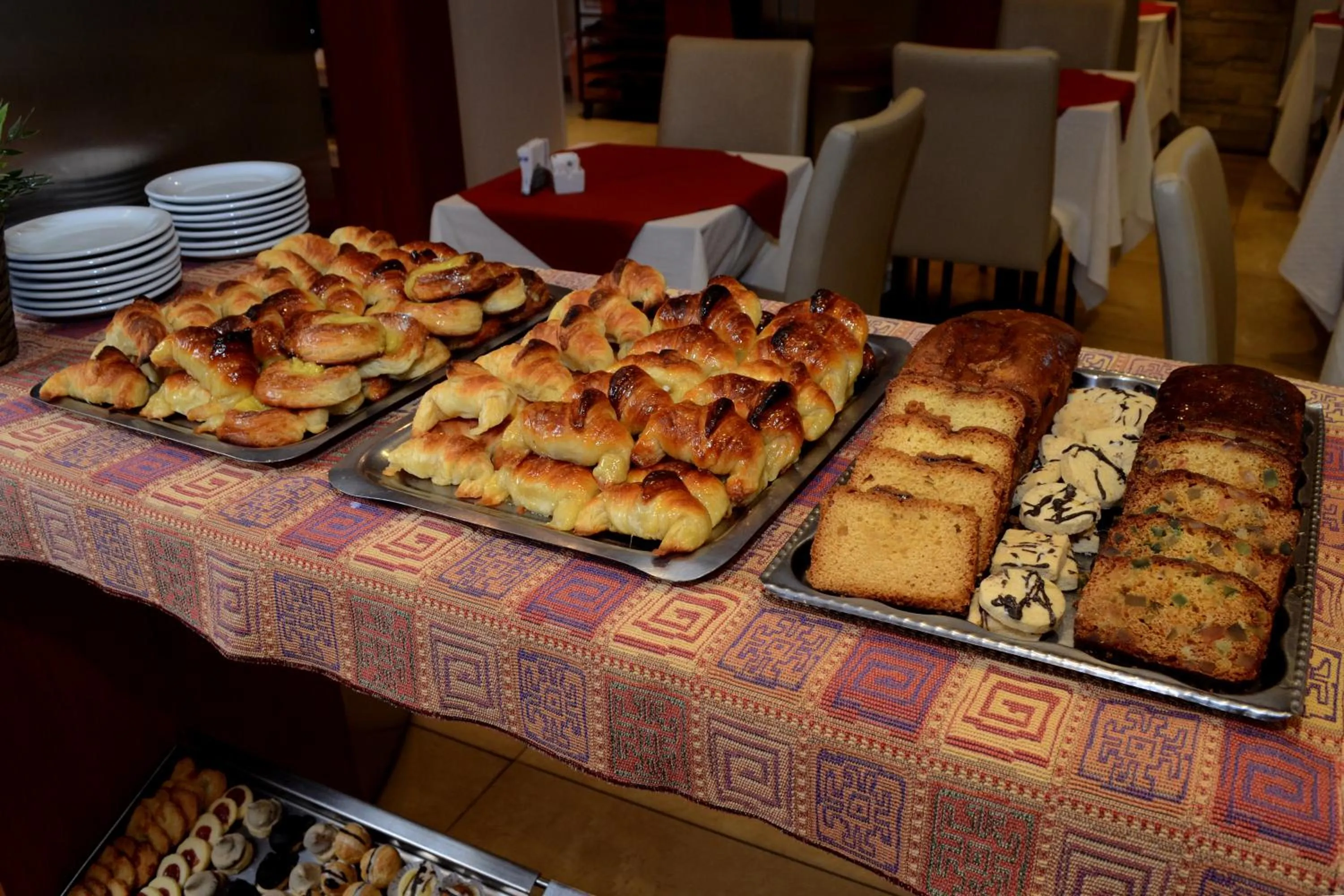 Food and drinks in Gran Hotel Skorpios