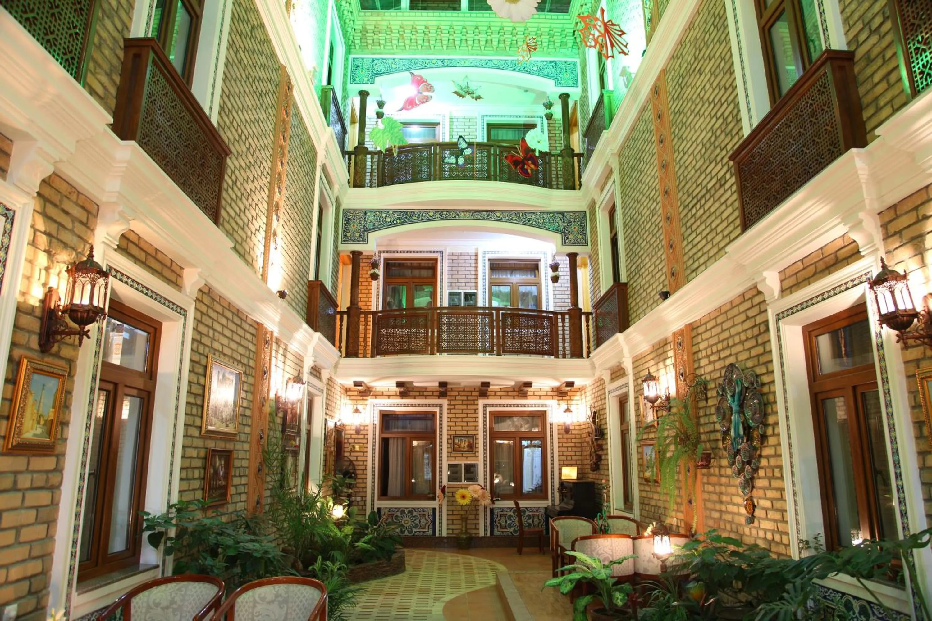 Decorative detail in Hotel Grand Samarkand Superior - A