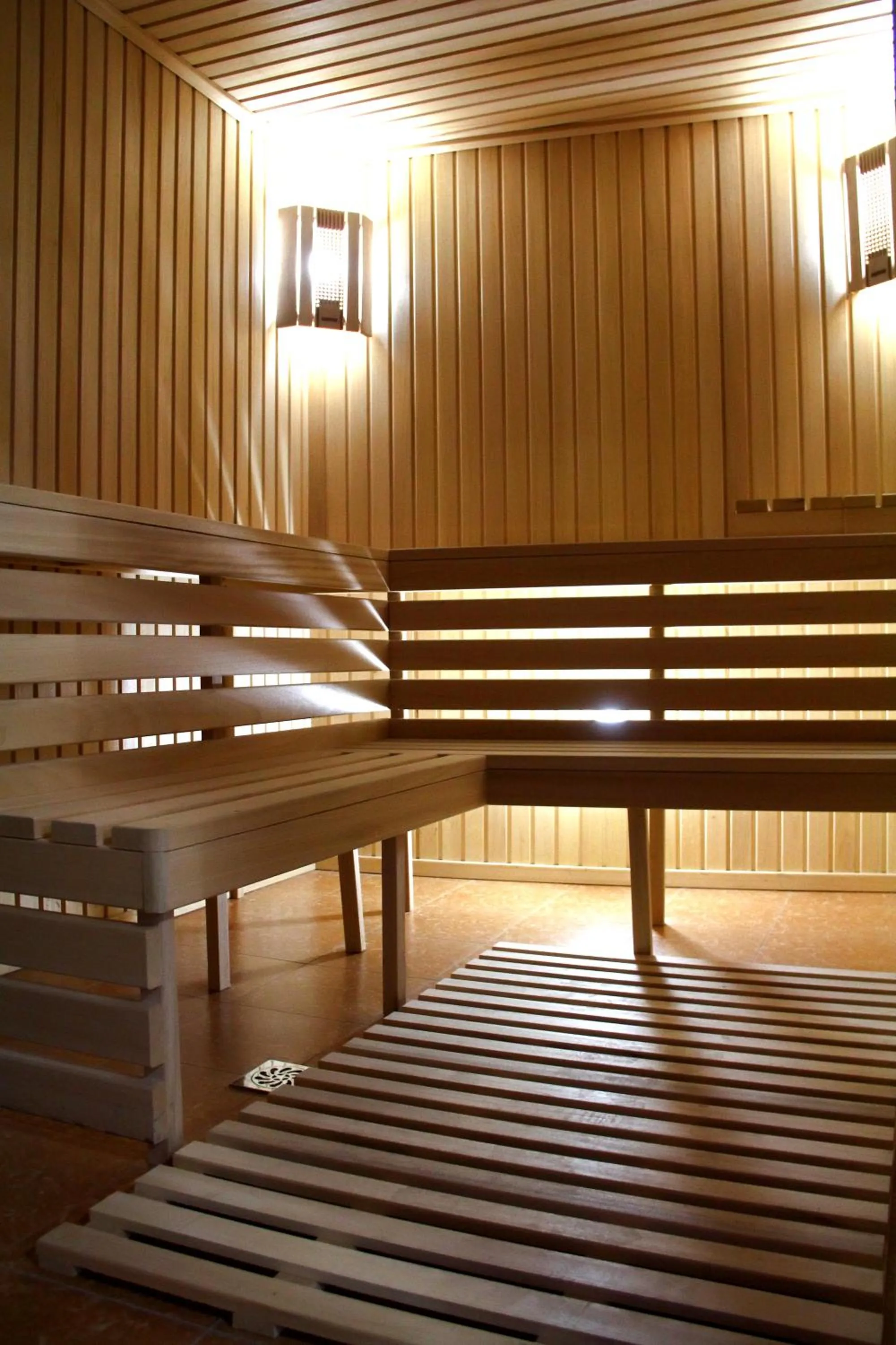 Swimming pool in Hotel Grand Samarkand Superior - A