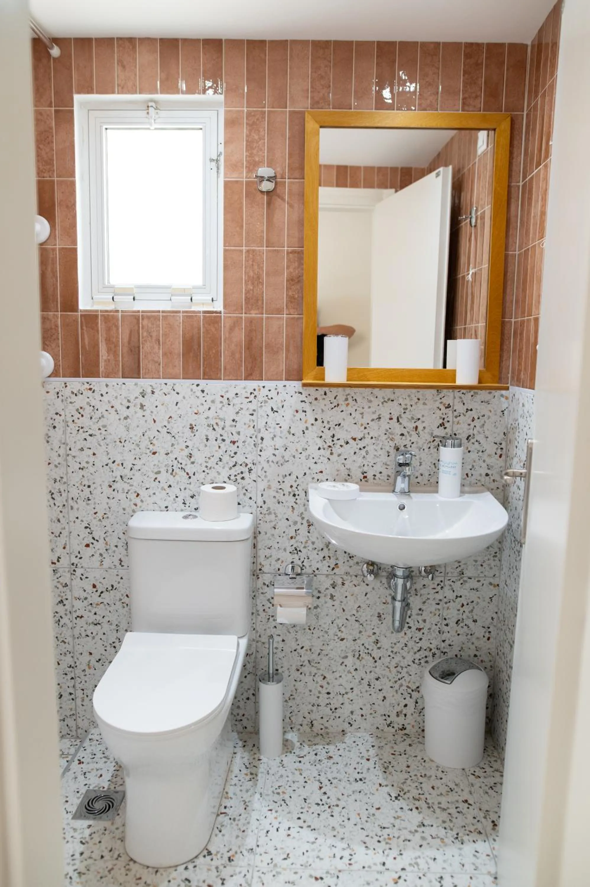 Toilet in Achilleas Hotel Apartments